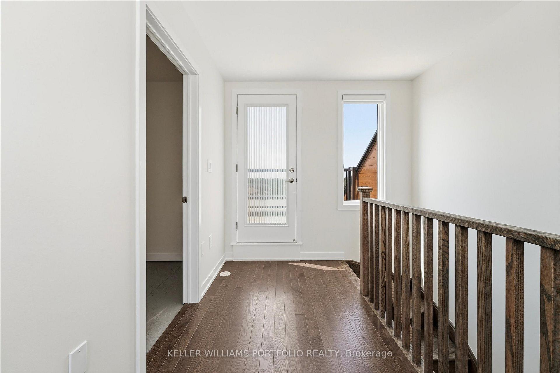 Photo 36 of 372 Lawrence Heights Way, Toronto, Bedford Park-Nortown — HOMEH