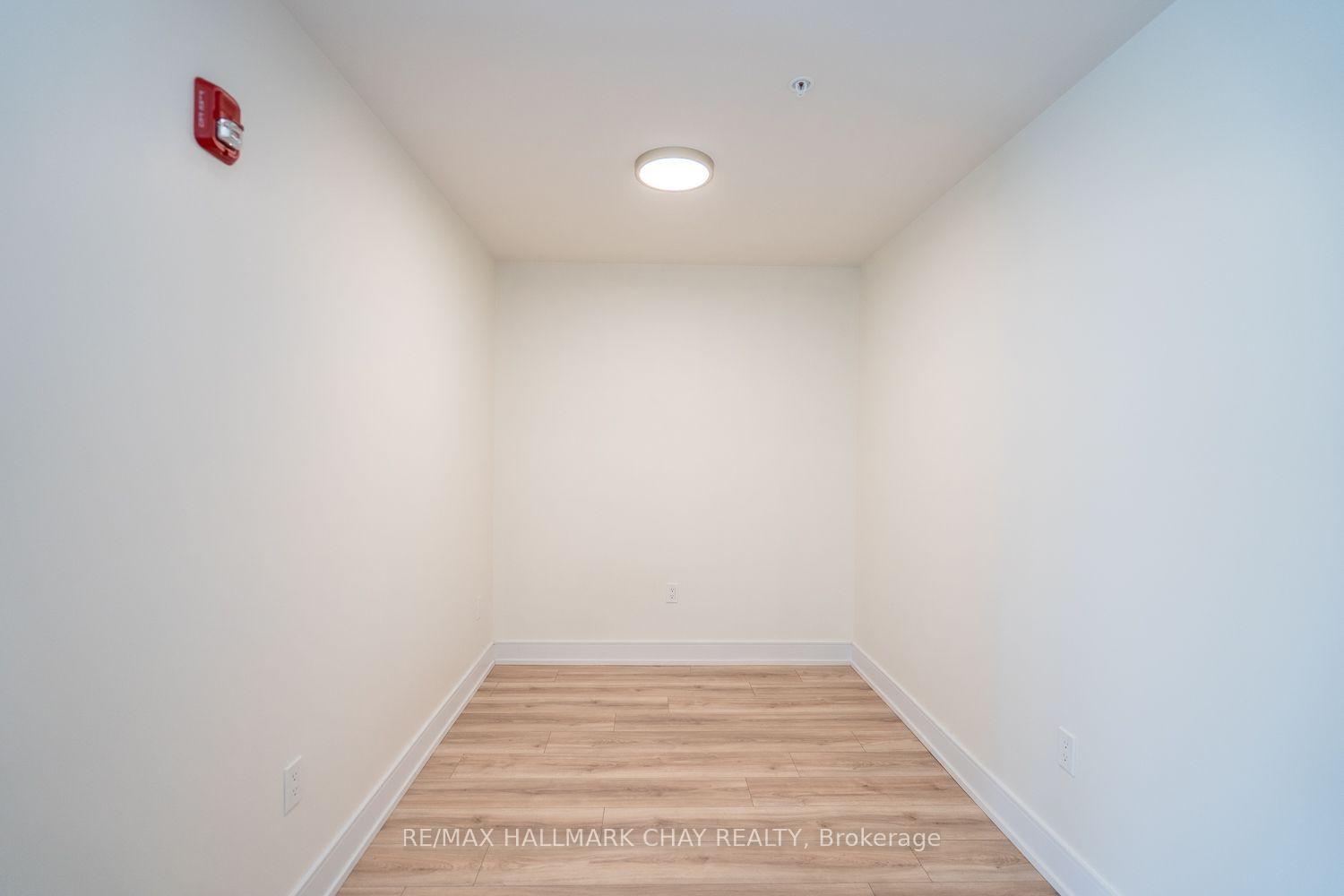 Photo 14 of Unit 203, 121 Mary Street, Clearview, Creemore — HOMEH