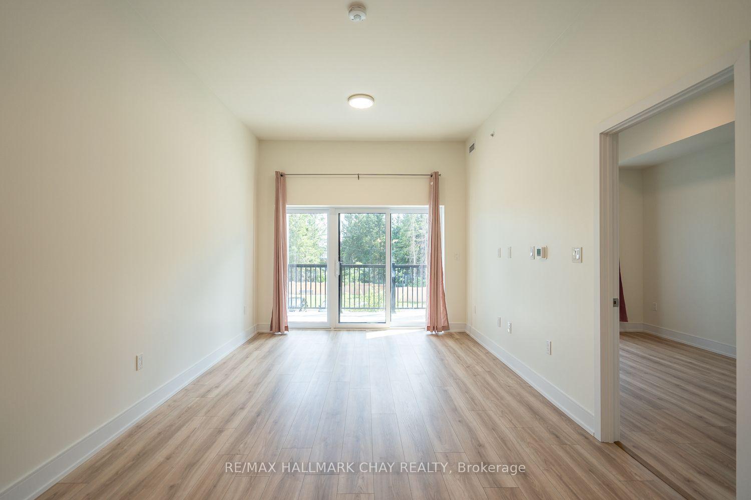 Photo 13 of Unit 203, 121 Mary Street, Clearview, Creemore — HOMEH