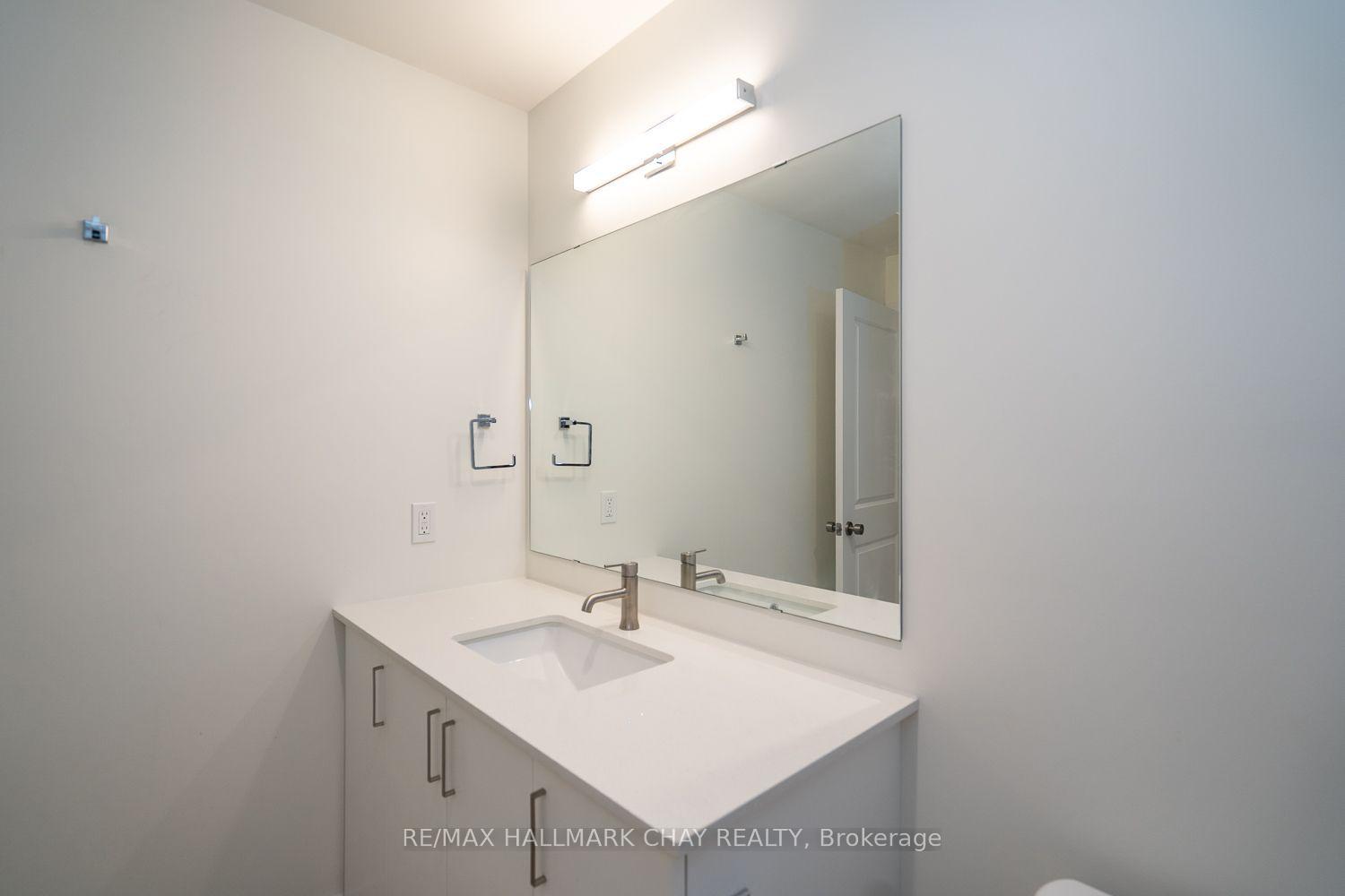 Photo 18 of Unit 203, 121 Mary Street, Clearview, Creemore — HOMEH