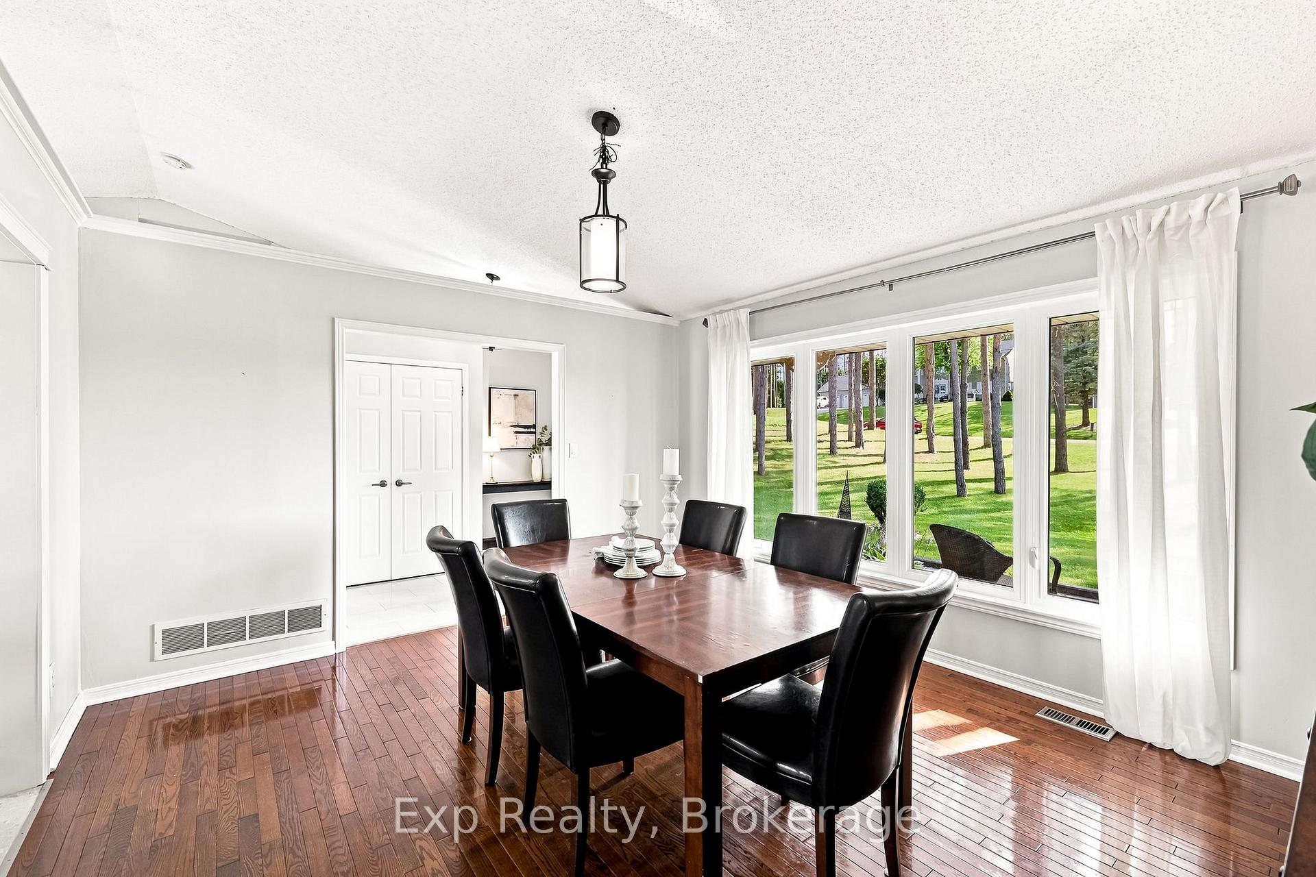 Photo 9 of 5 Royal Estates Drive, Kawartha Lakes, Pontypool — HOMEH