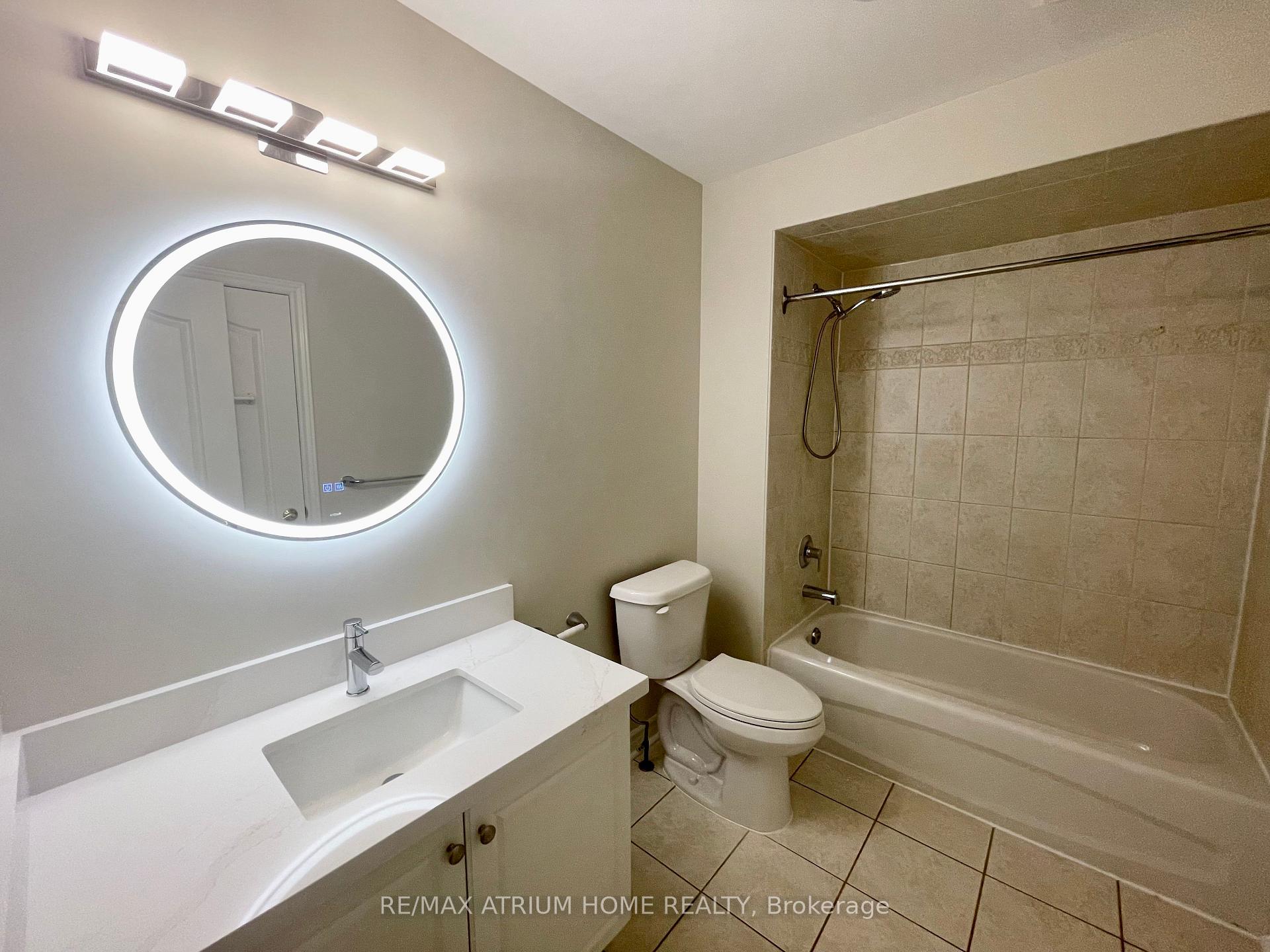 Photo 20 of 10 William Poole Way, North York, Willowdale East — HOMEH