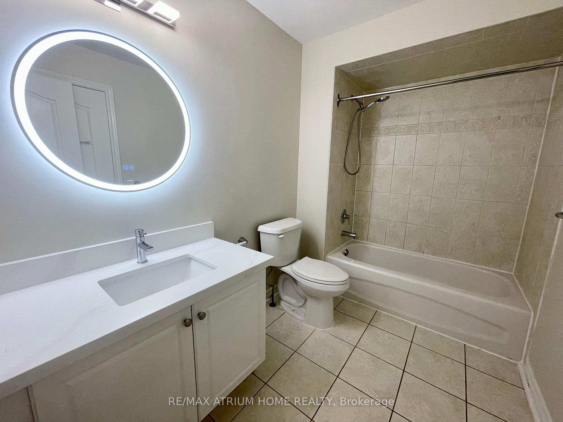 Photo 21 of 10 William Poole Way, North York, Willowdale East — HOMEH