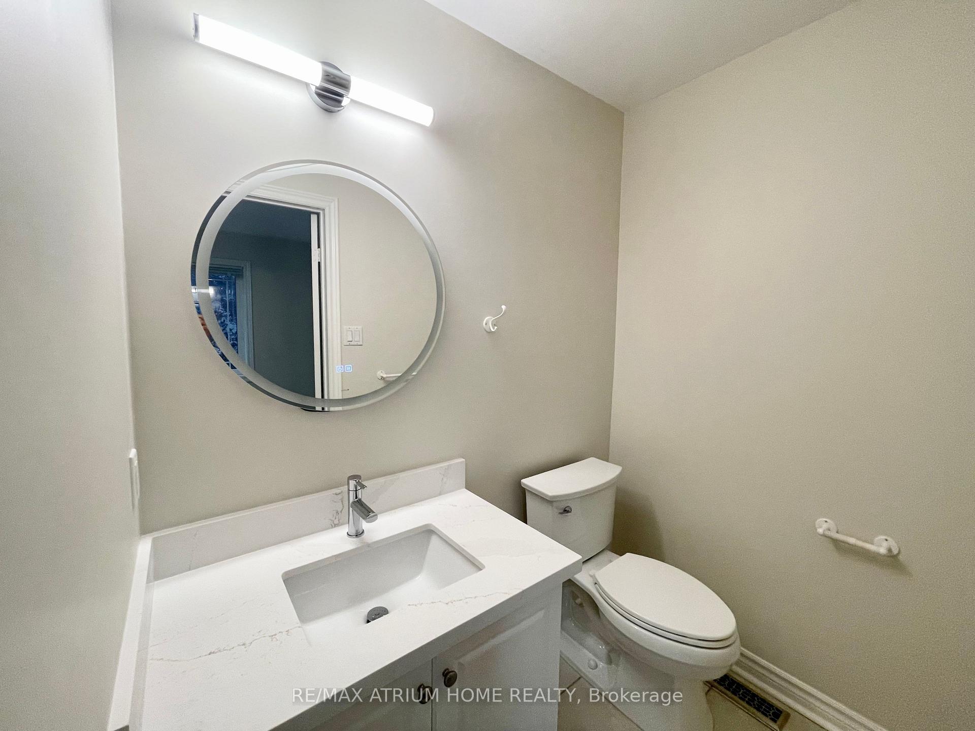 Photo 25 of 10 William Poole Way, North York, Willowdale East — HOMEH