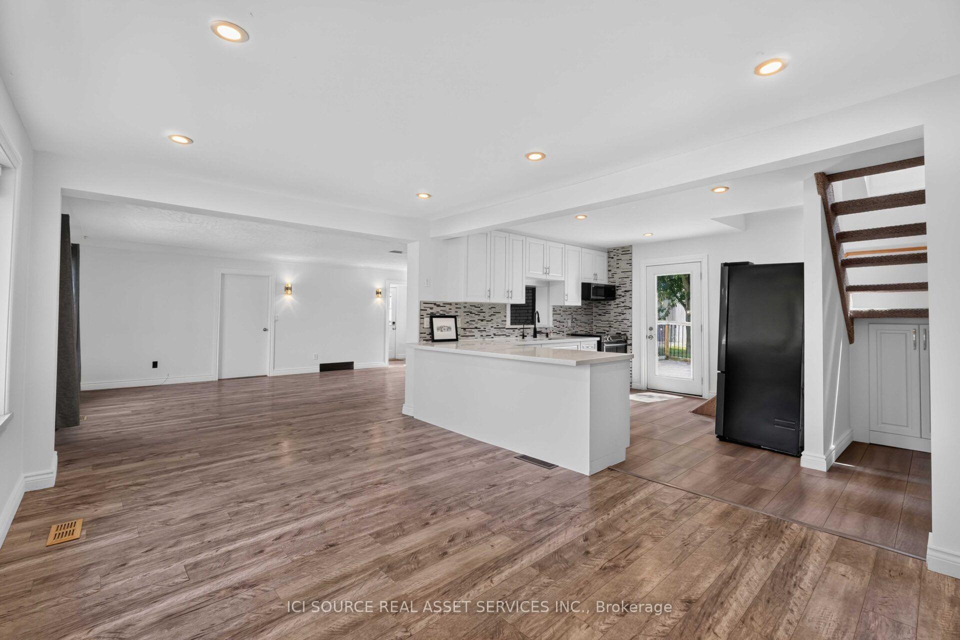Photo 9 of 4284 Fly Road, Lincoln, Escarpment — HOMEH
