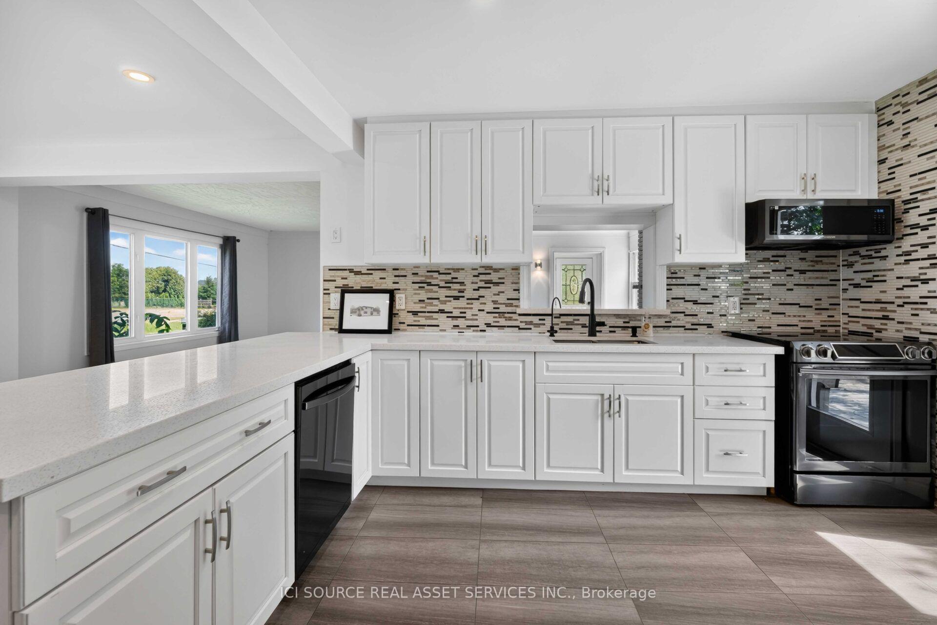 Photo 13 of 4284 Fly Road, Lincoln, Escarpment — HOMEH