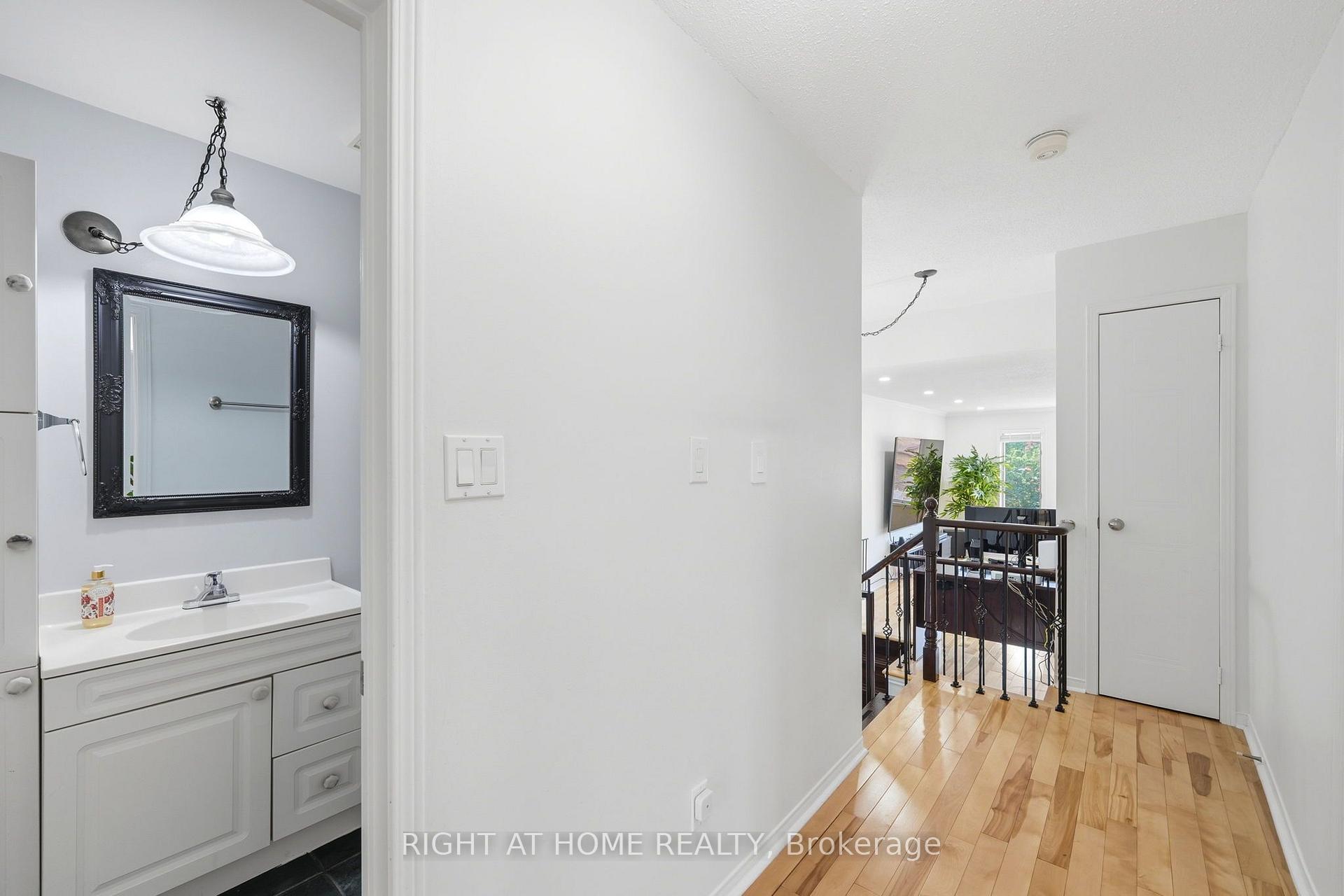 Photo 19 of 2295 Wildwood Crescent, Pickering, Brock Ridge — HOMEH