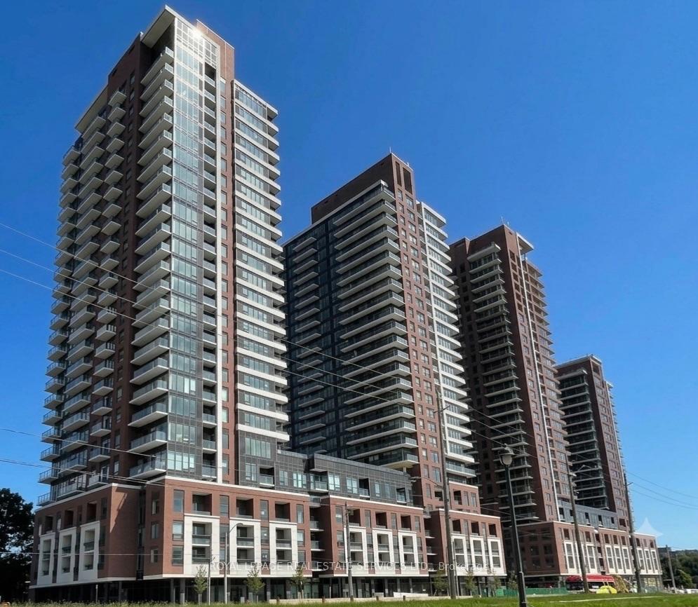 Front of Unit 1422, 4010 Eglinton Avenue W
