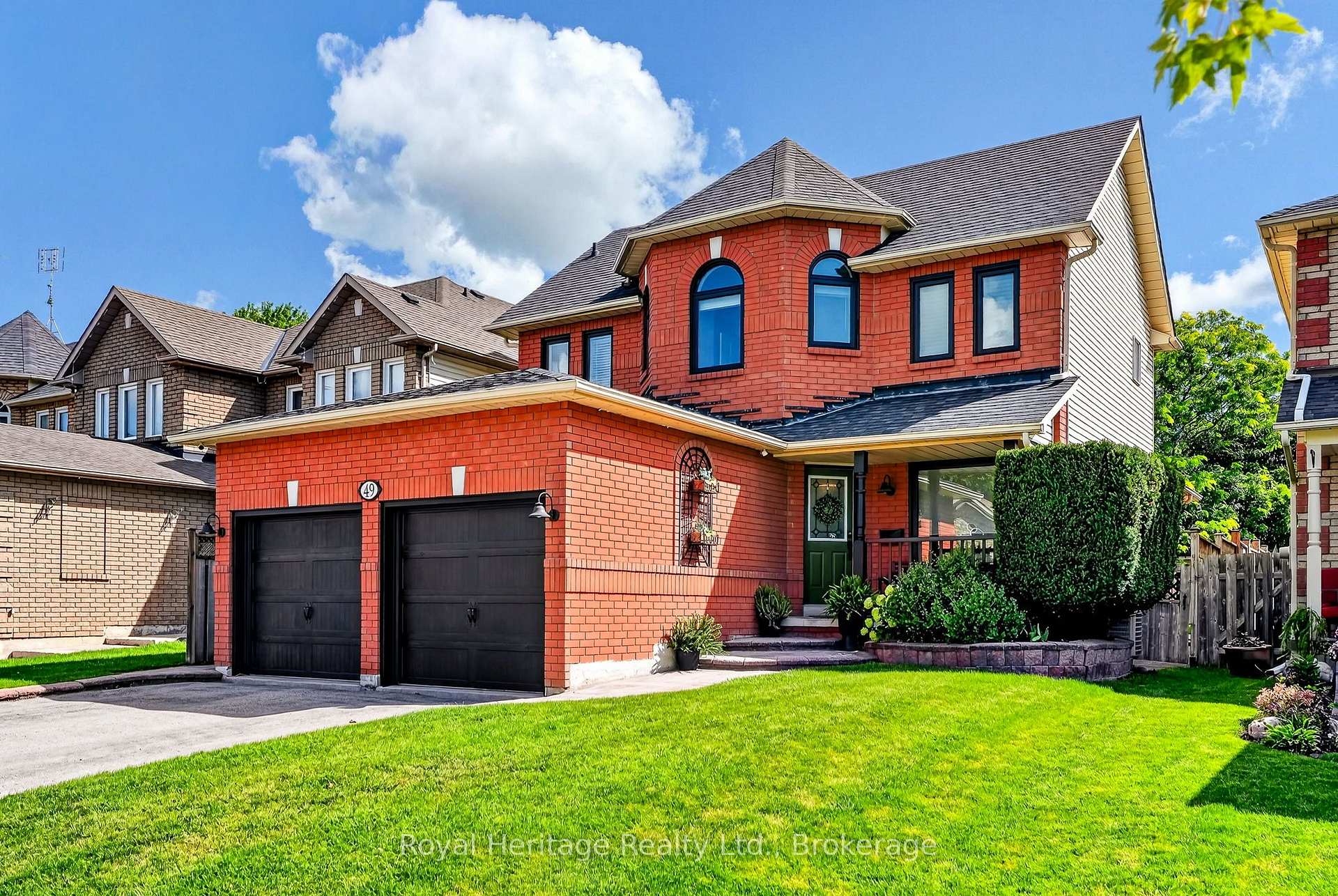 Photo 1 of 49 Bradshaw Street, Clarington, Bowmanville — HOMEH