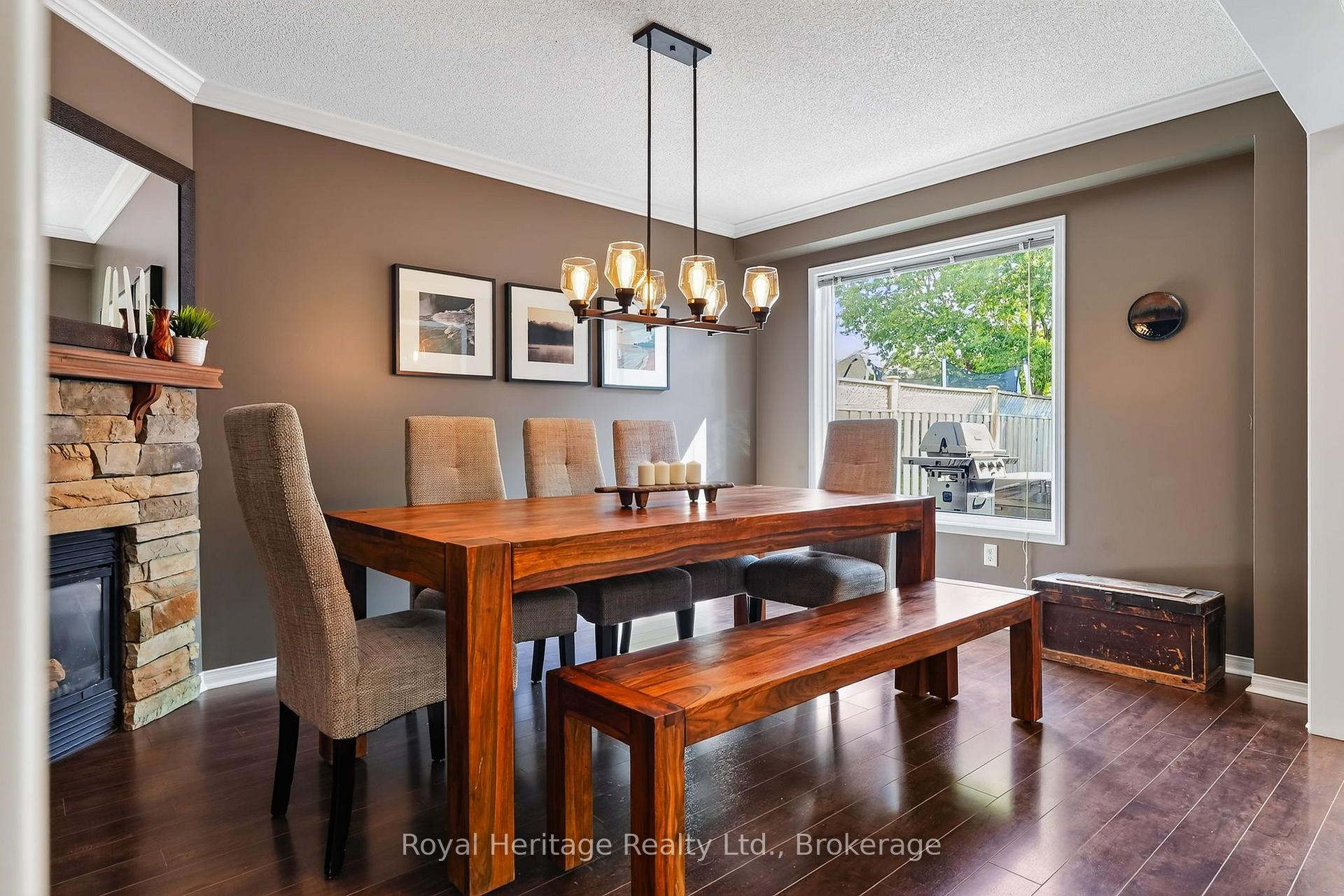 Photo 21 of 49 Bradshaw Street, Clarington, Bowmanville — HOMEH