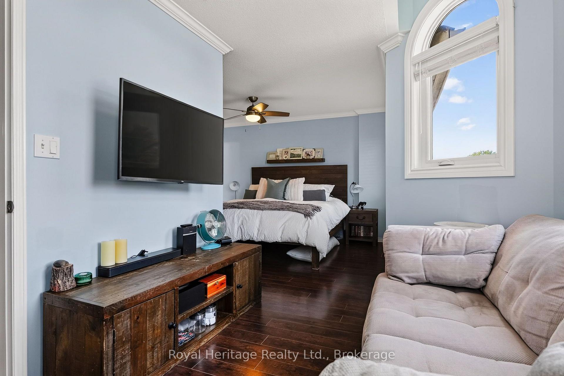 Photo 26 of 49 Bradshaw Street, Clarington, Bowmanville — HOMEH