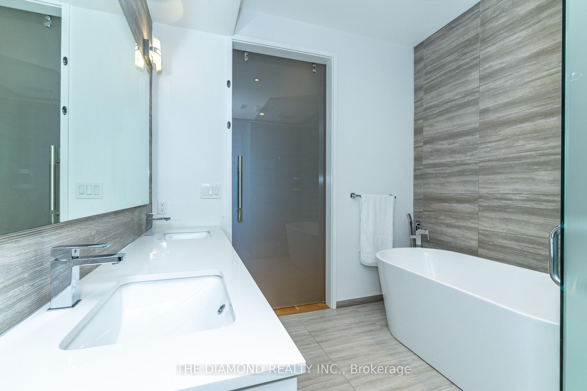 Photo 23 of 250 Woburn Avenue, Toronto, Lawrence Park North — HOMEH