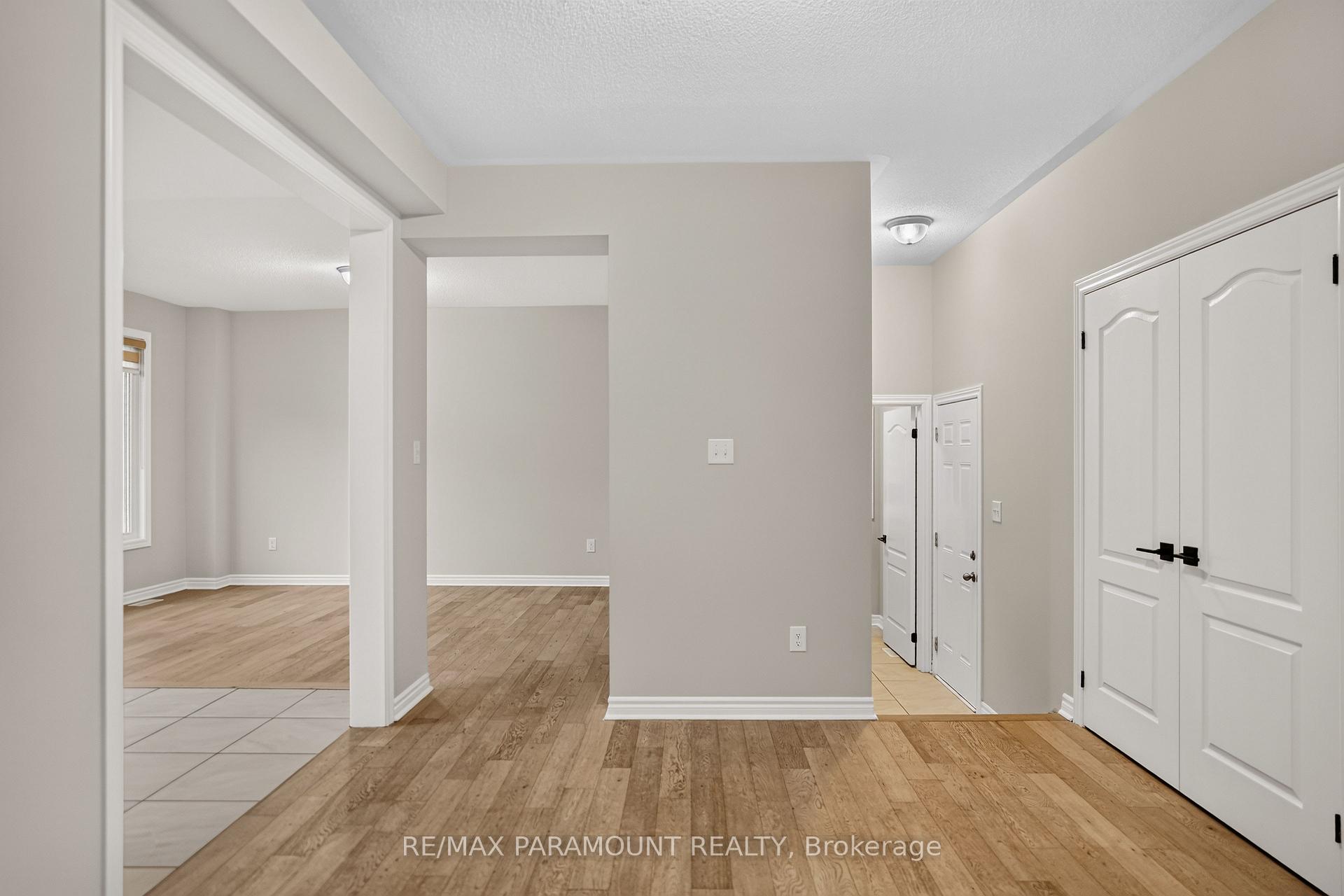 Photo 11 of 61 Tracey Lane, Collingwood — HOMEH