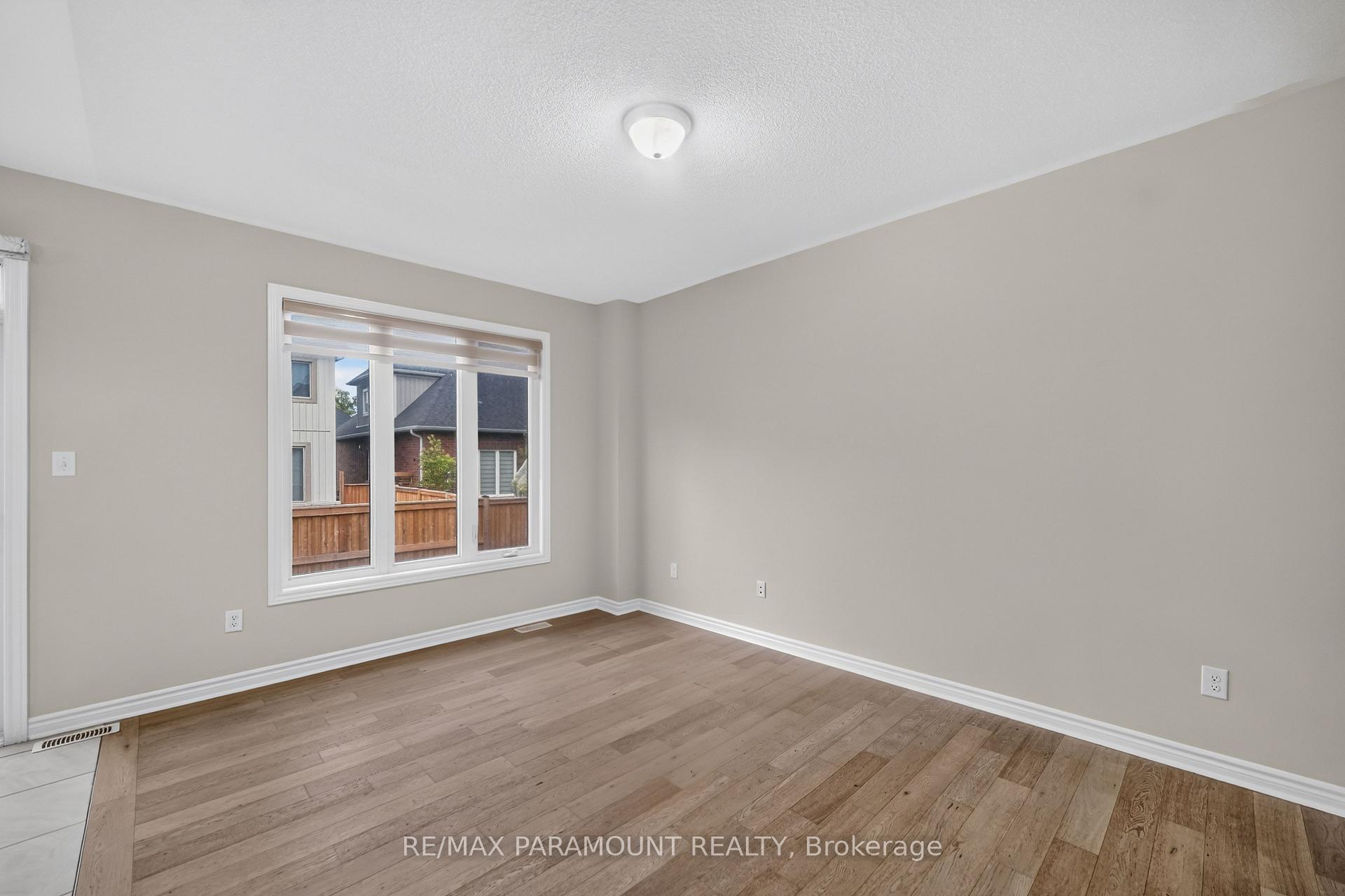 Photo 13 of 61 Tracey Lane, Collingwood — HOMEH