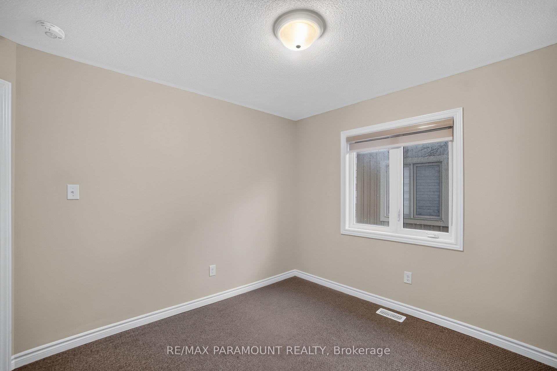 Photo 24 of 61 Tracey Lane, Collingwood — HOMEH