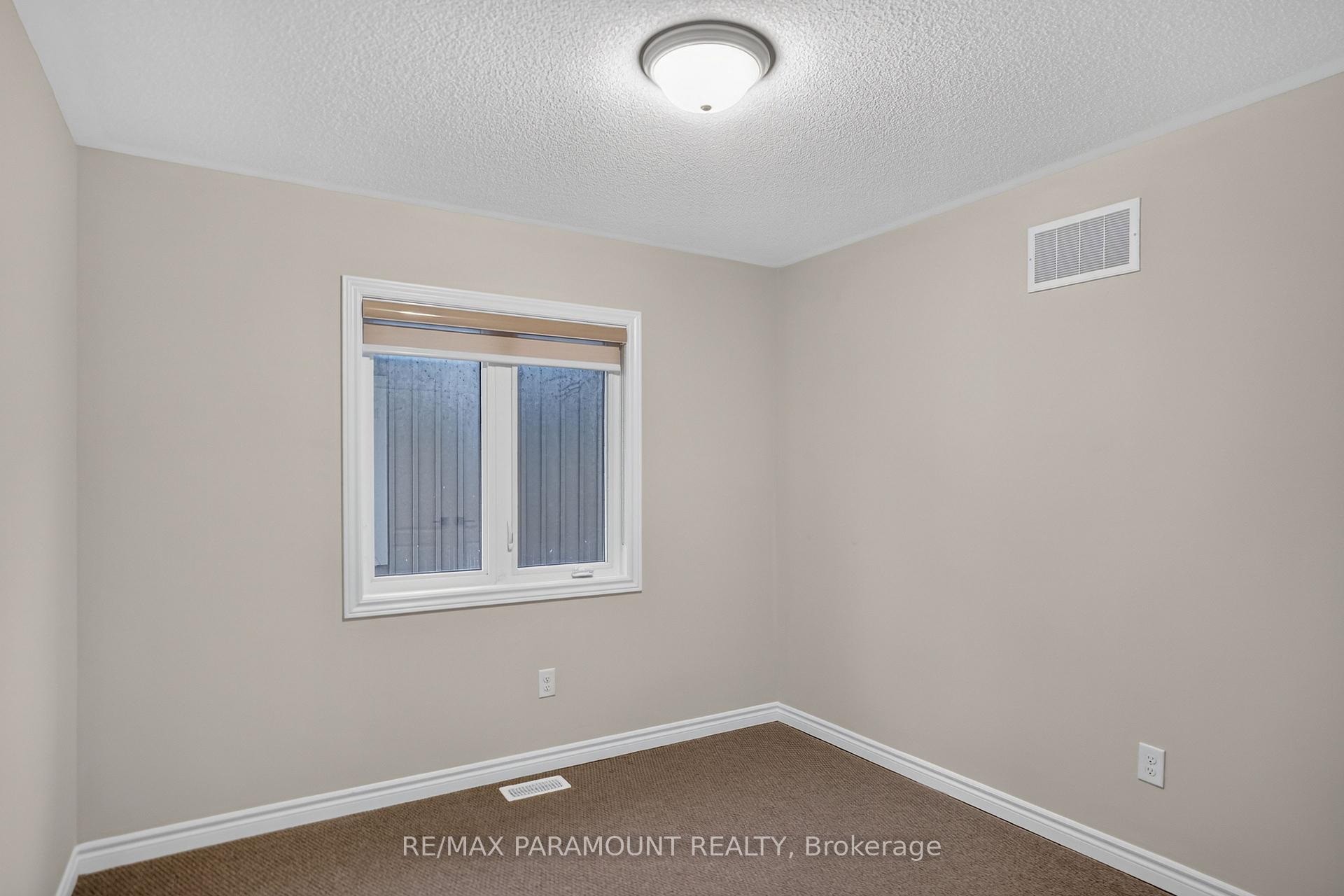 Photo 34 of 61 Tracey Lane, Collingwood — HOMEH