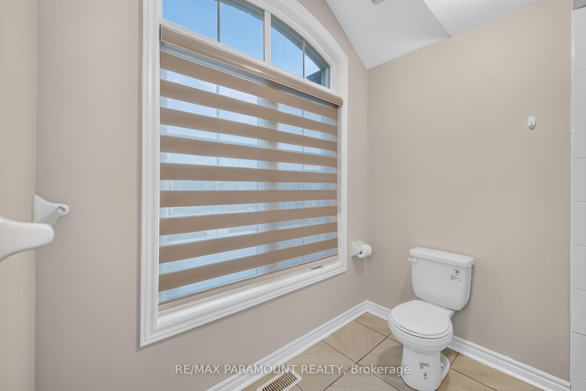 Photo 40 of 61 Tracey Lane, Collingwood — HOMEH