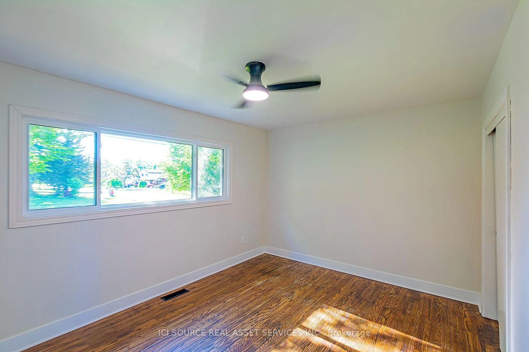 Photo 18 of 3768 Dorchester Road, Niagara Falls, Stamford — HOMEH