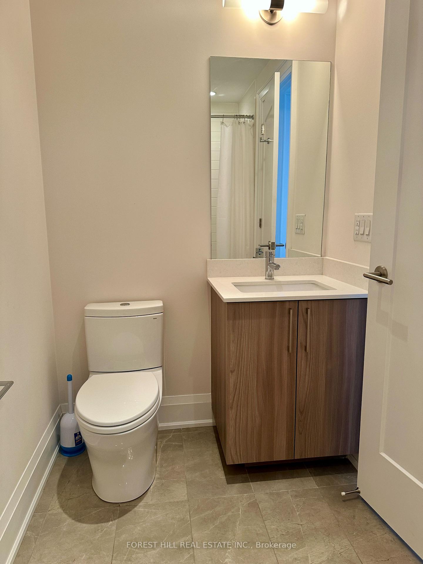 Photo 15 of Unit 1802, 88 Cumberland Avenue, Toronto, The Annex — HOMEH