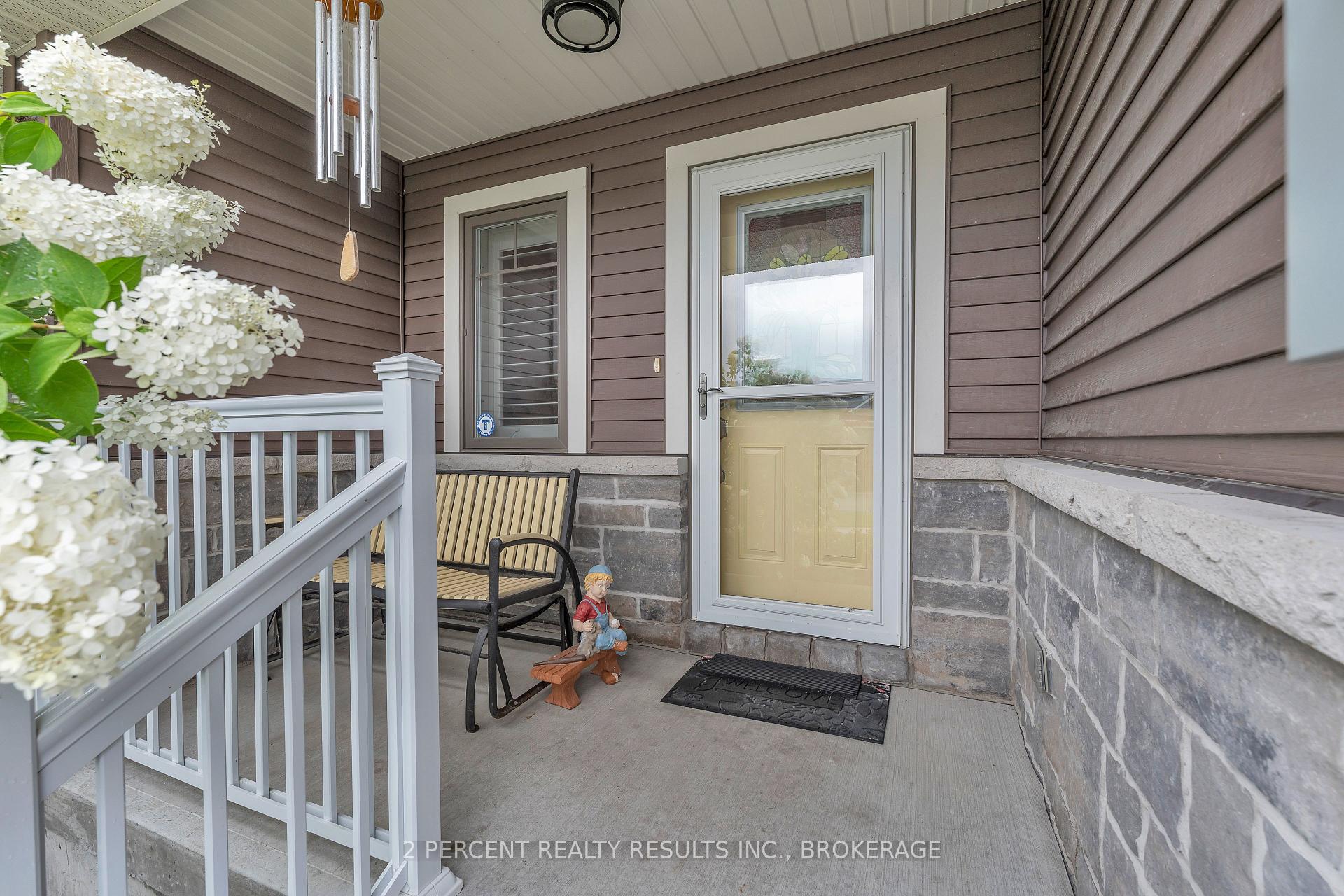 Photo 4 of 36 Sandhu Crescent, Belleville, Belleville Ward — HOMEH