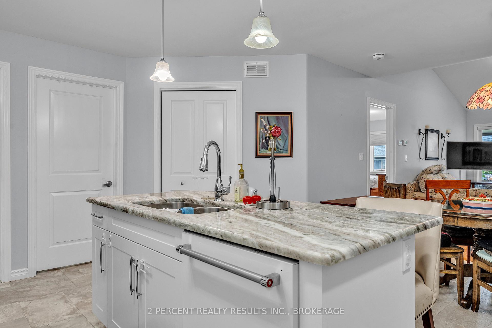 Photo 10 of 36 Sandhu Crescent, Belleville, Belleville Ward — HOMEH