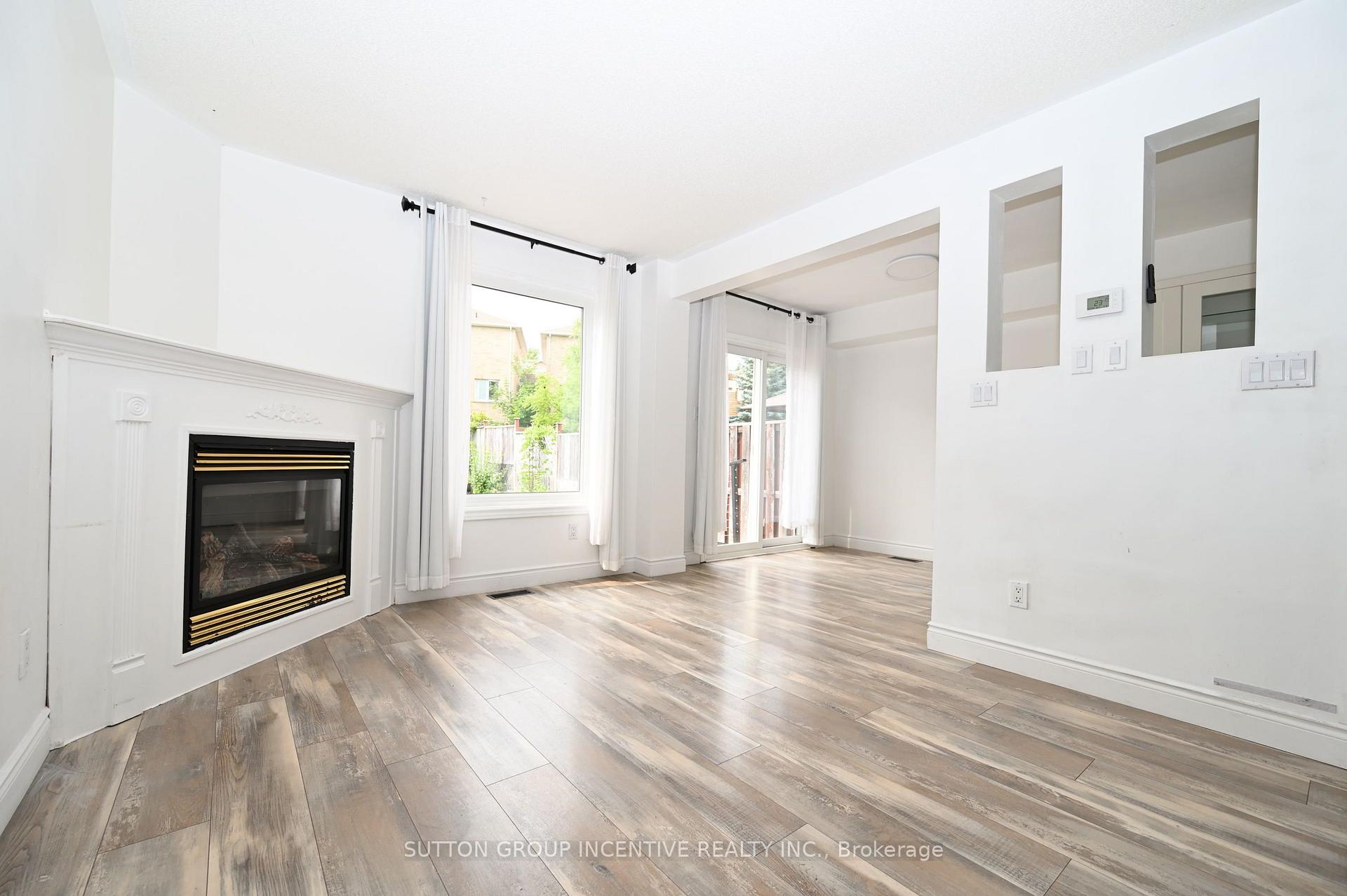 Photo 6 of 233 Stanley Street, Barrie, East Bayfield — HOMEH