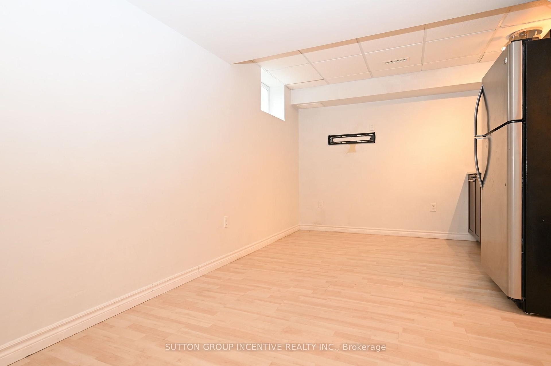 Photo 22 of 233 Stanley Street, Barrie, East Bayfield — HOMEH