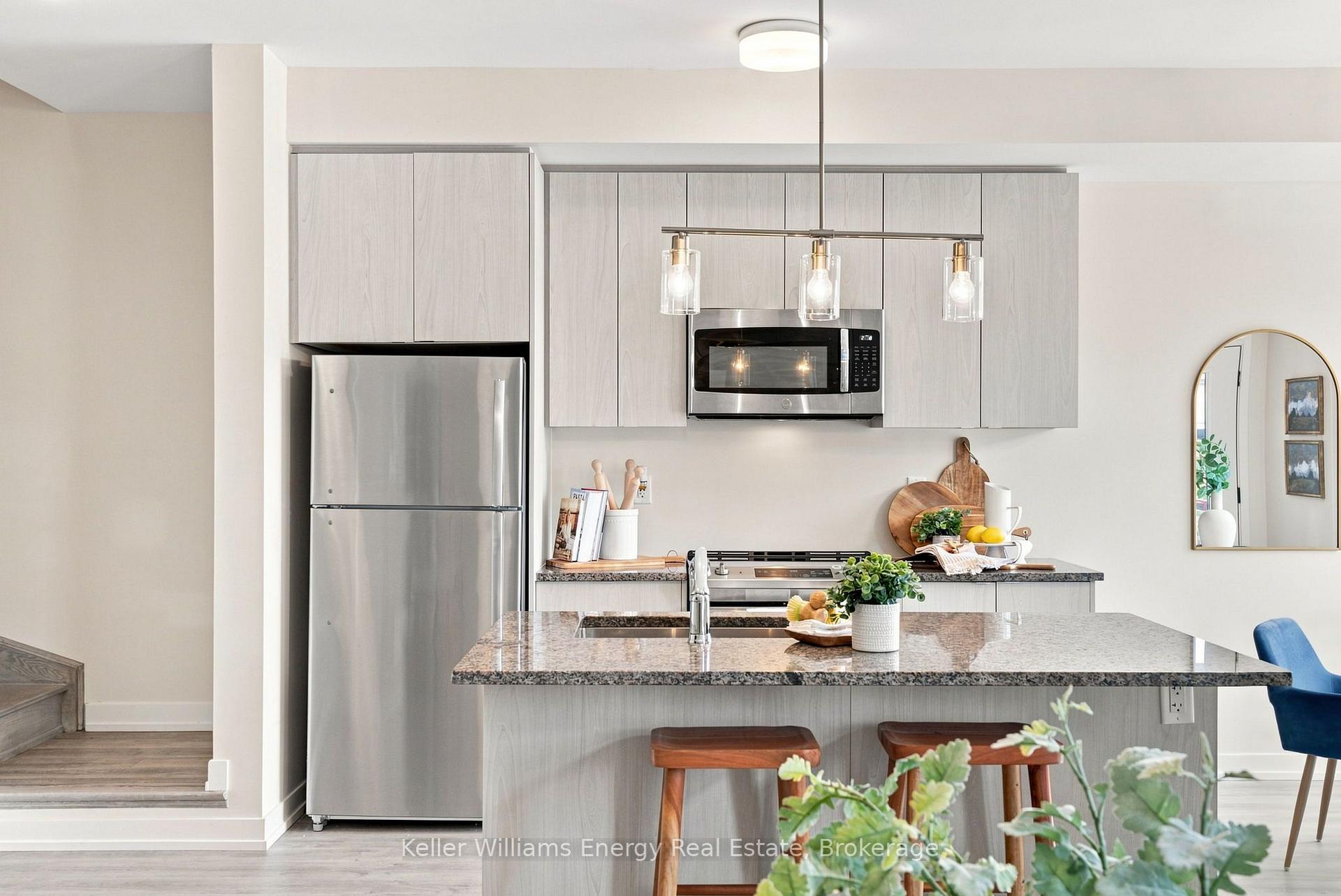 Photo 9 of Unit 204, 2550 Castlegate Crossing, Pickering, Duffin Heights — HOMEH