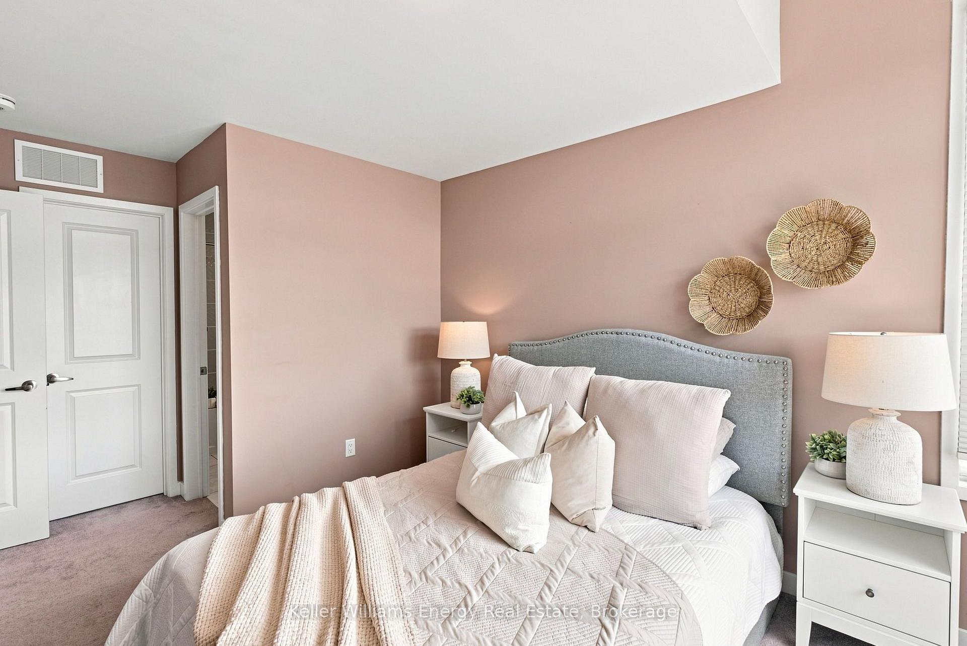 Photo 13 of Unit 204, 2550 Castlegate Crossing, Pickering, Duffin Heights — HOMEH