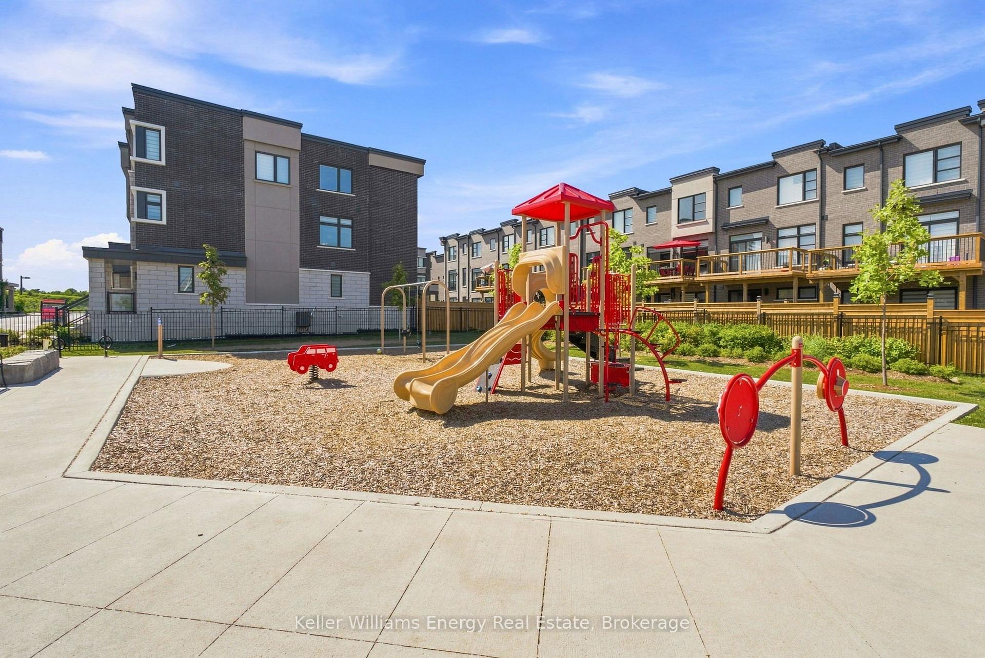 Photo 24 of Unit 204, 2550 Castlegate Crossing, Pickering, Duffin Heights — HOMEH