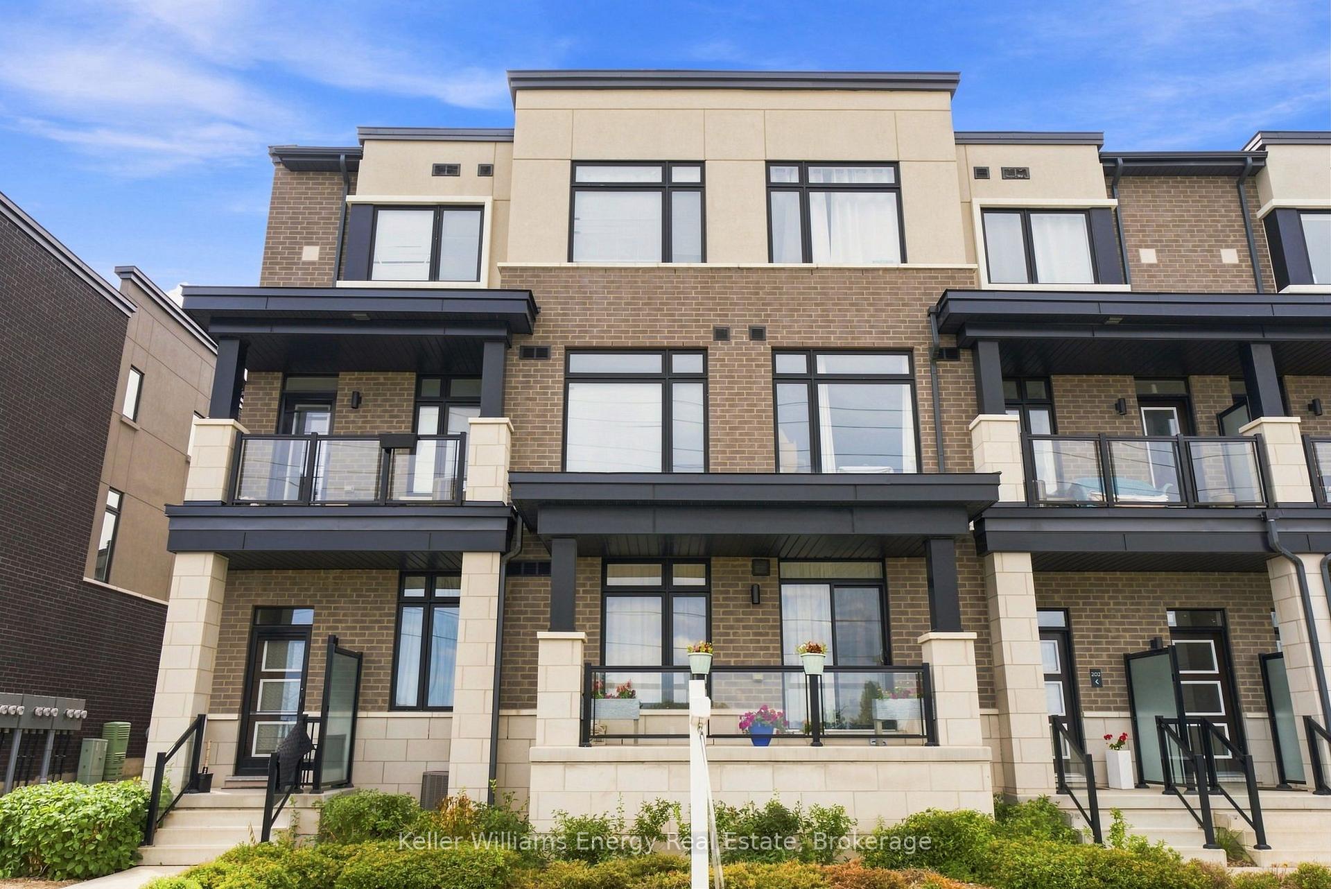 Photo 25 of Unit 204, 2550 Castlegate Crossing, Pickering, Duffin Heights — HOMEH