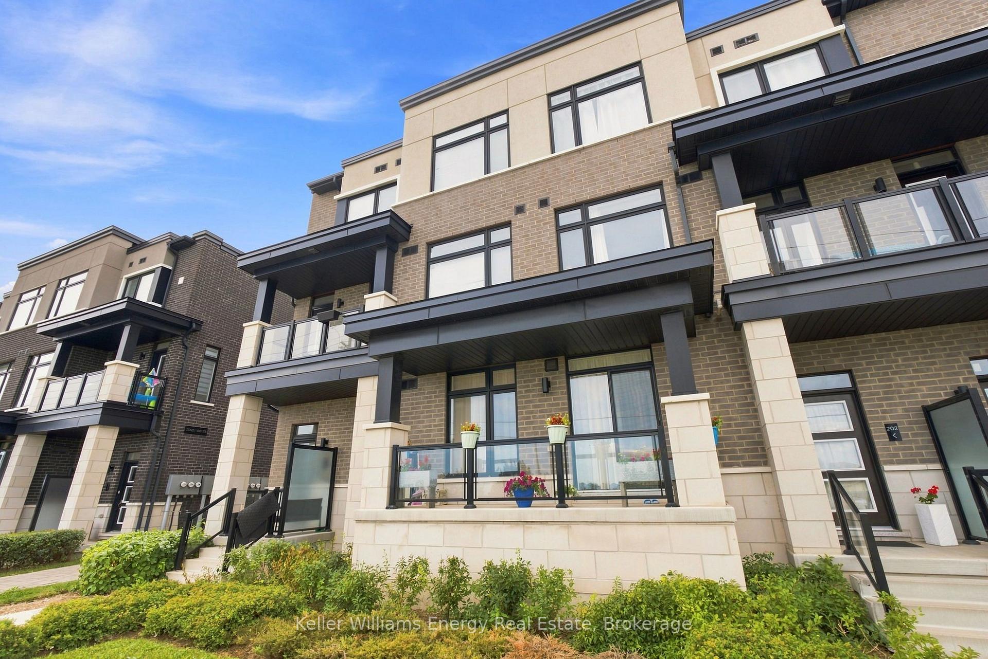 Photo 26 of Unit 204, 2550 Castlegate Crossing, Pickering, Duffin Heights — HOMEH