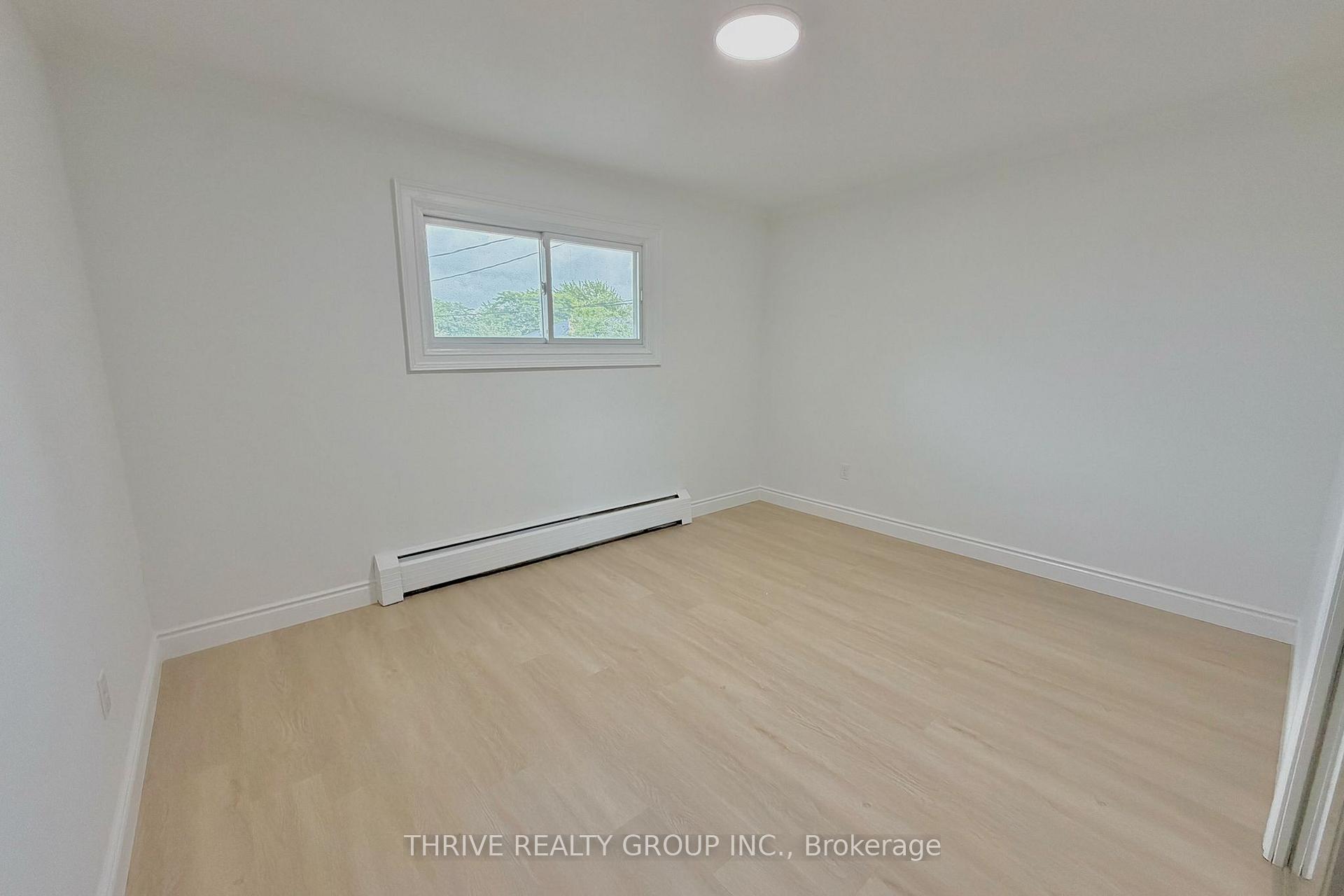 Photo 12 of Unit Upper, 1023 Eagle Drive, London, South J — HOMEH