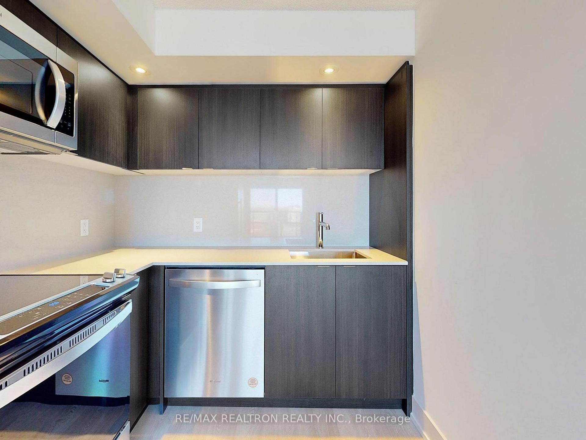Photo 19 of Unit 1705, 10 Eva Road, Etobicoke, Etobicoke West Mall — HOMEH