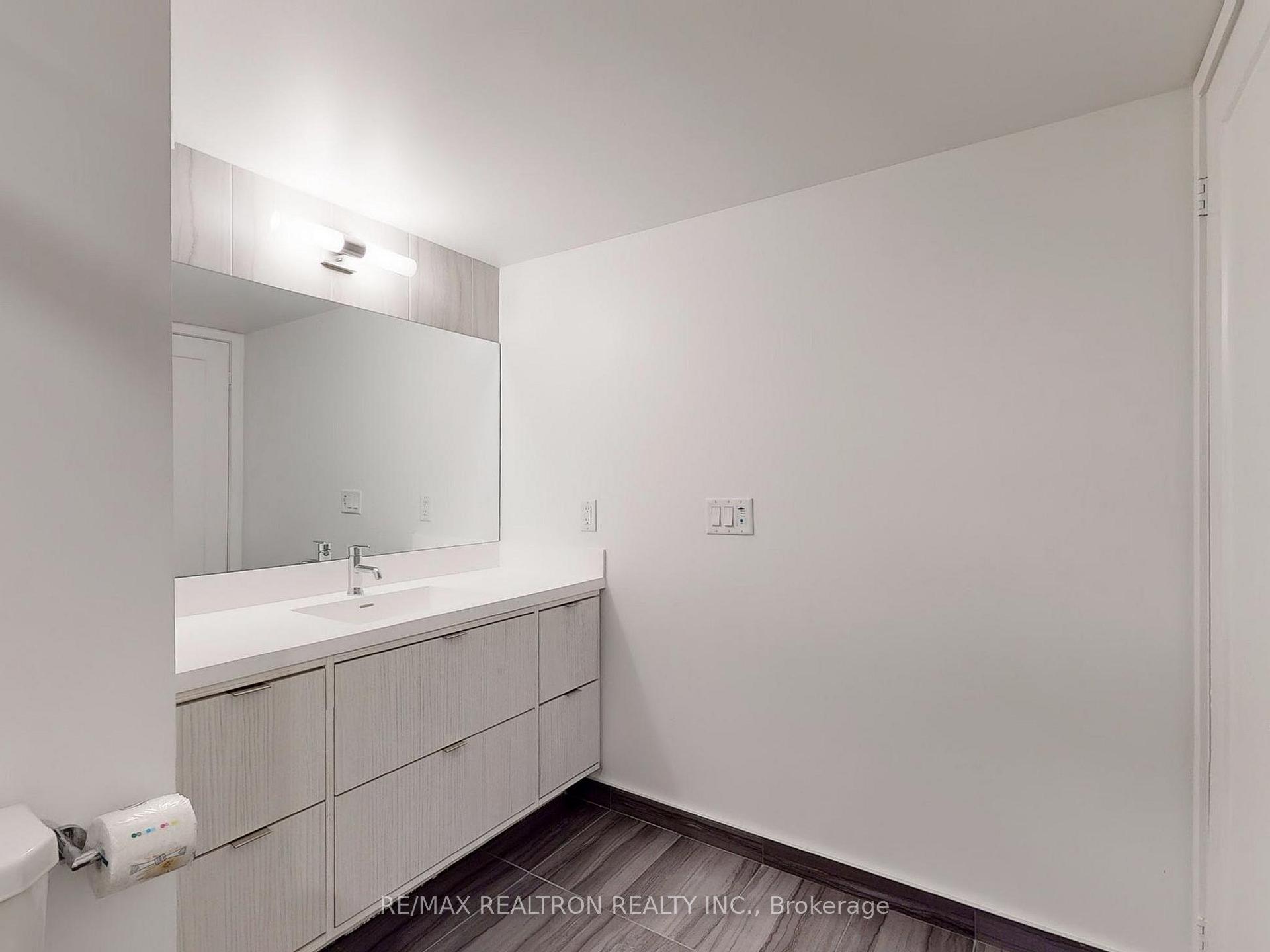 Photo 28 of Unit 1705, 10 Eva Road, Etobicoke, Etobicoke West Mall — HOMEH