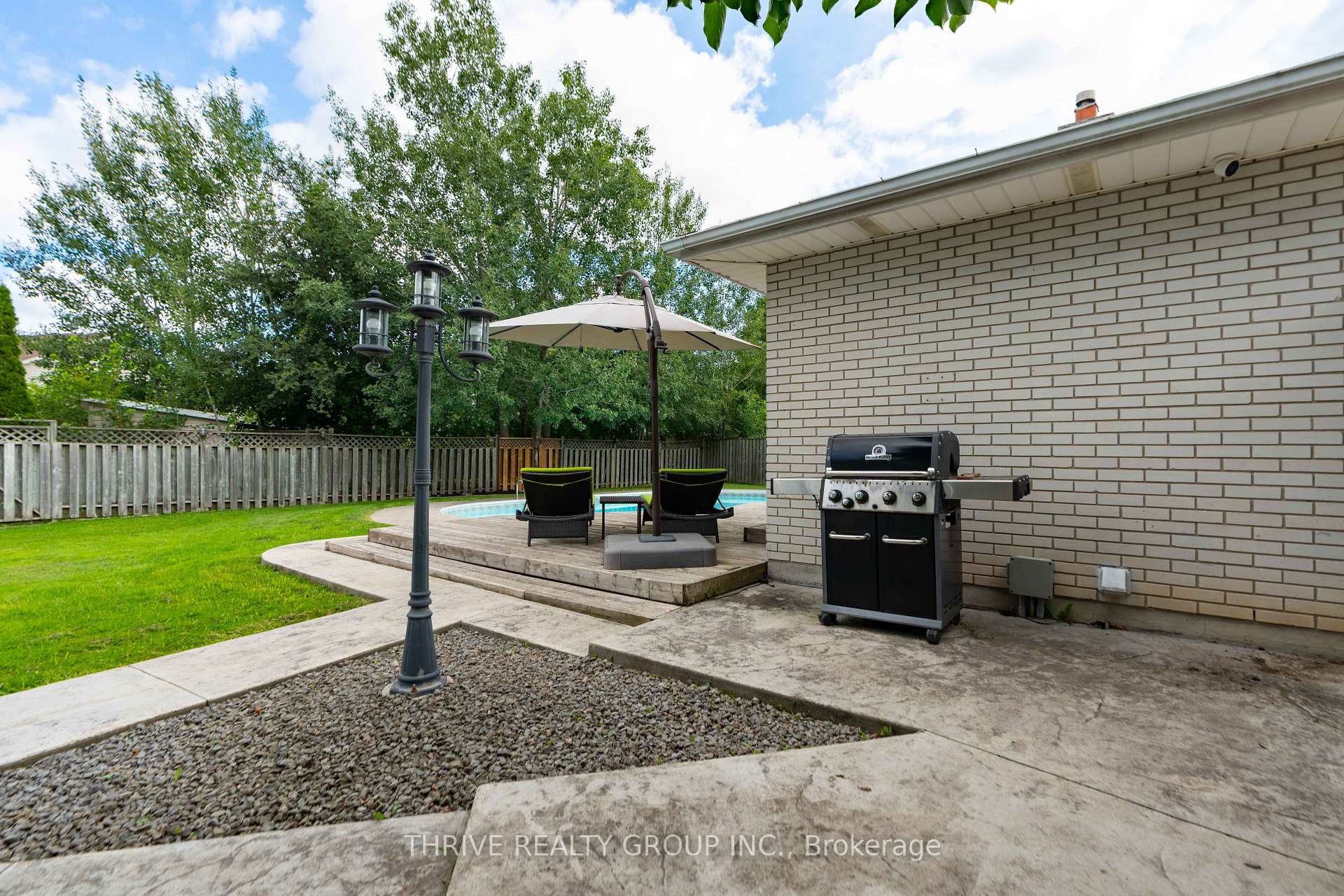 Photo 7 of 26 Heath Place, London, South T — HOMEH