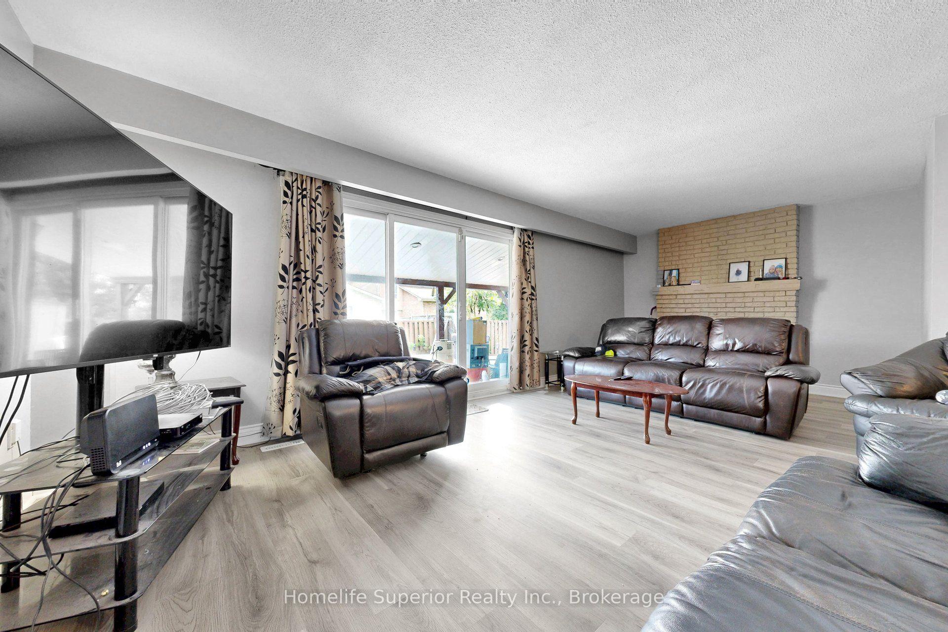 Photo 14 of 641 Merlin Court, Oshawa, Eastdale — HOMEH