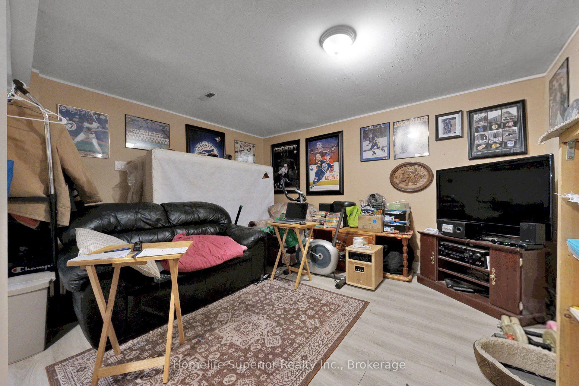 Photo 29 of 641 Merlin Court, Oshawa, Eastdale — HOMEH