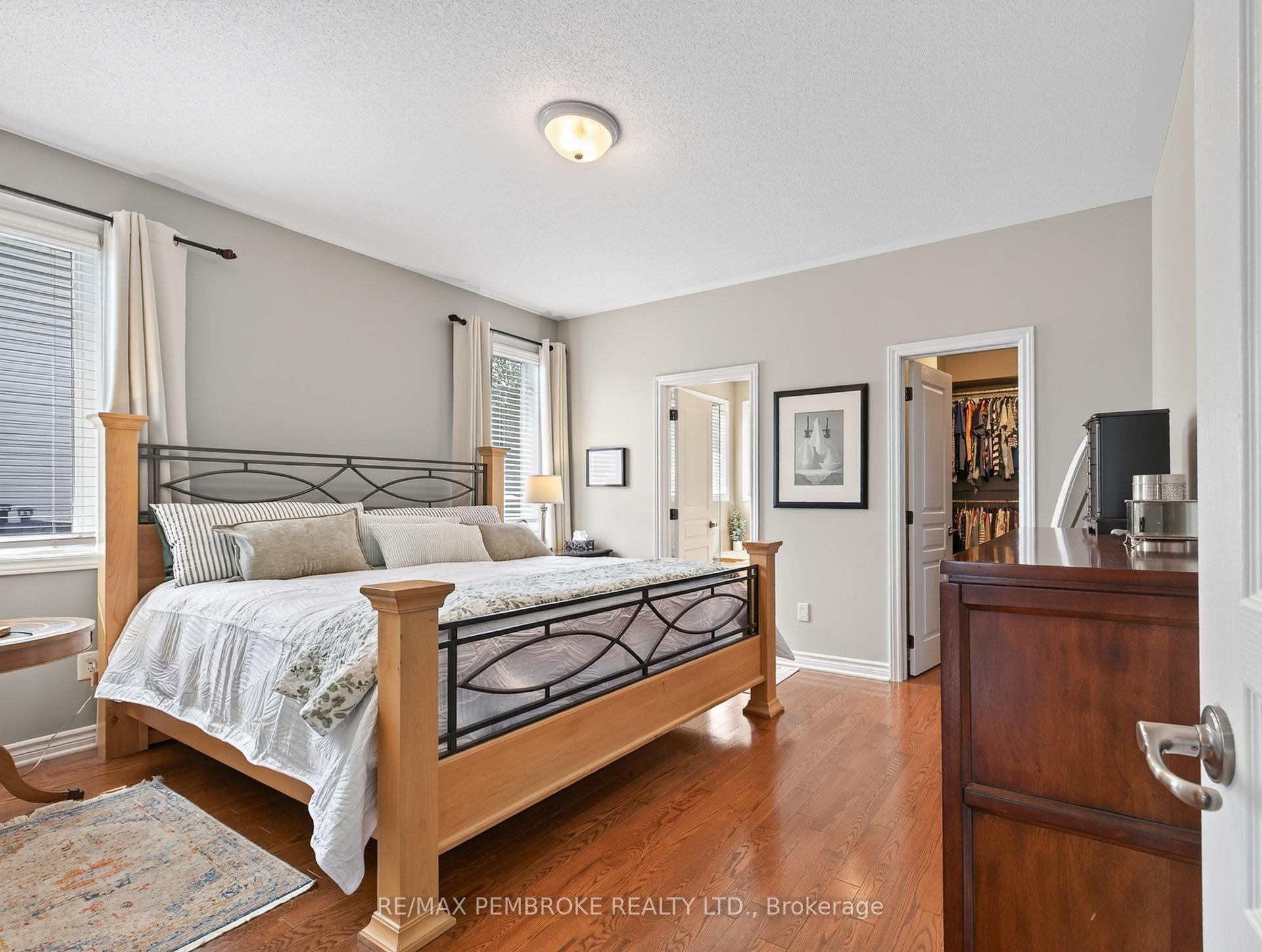 Photo 23 of 26 Bedard Boulevard, Petawawa, Petawawa — HOMEH
