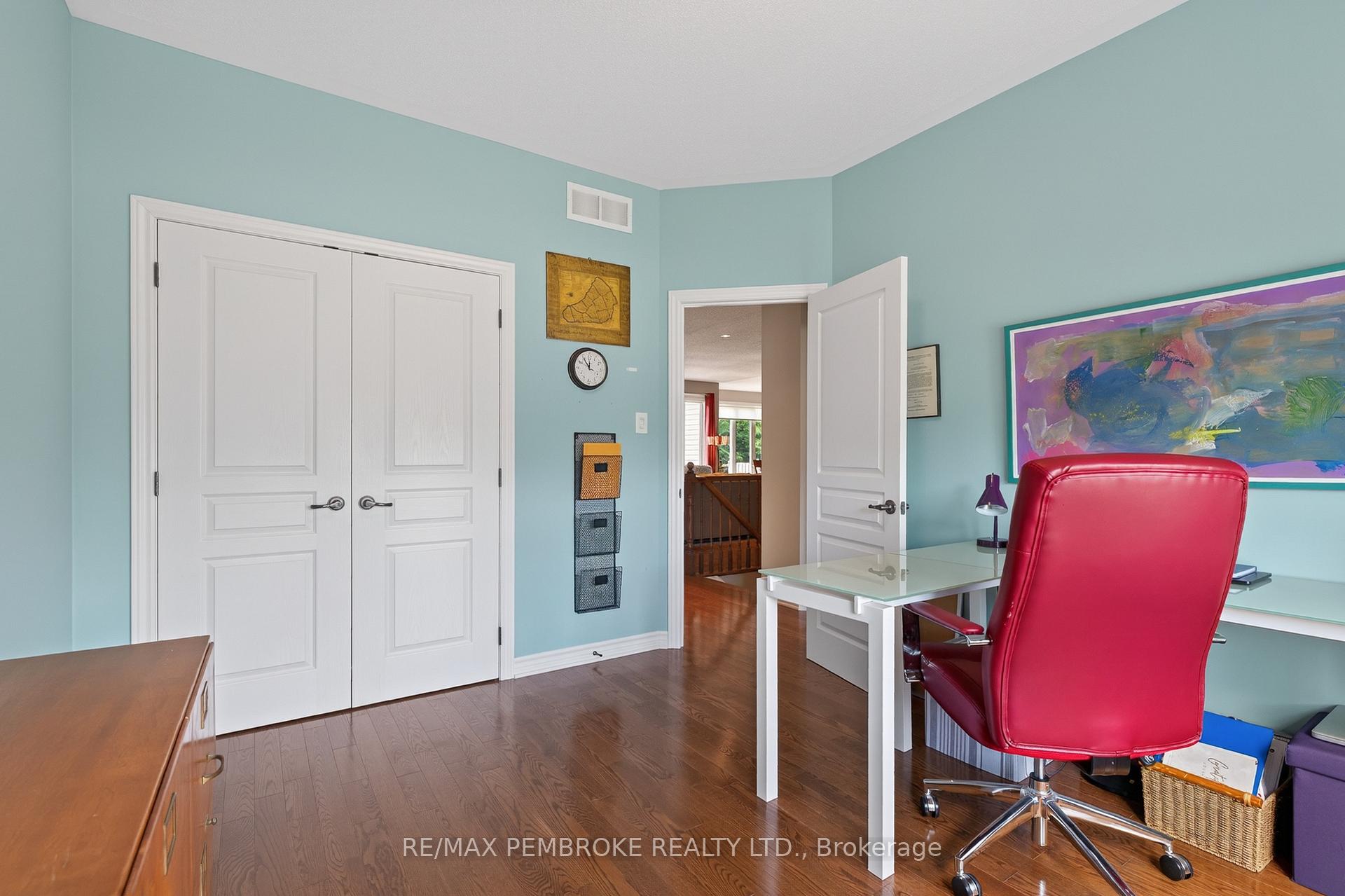 Photo 28 of 26 Bedard Boulevard, Petawawa, Petawawa — HOMEH
