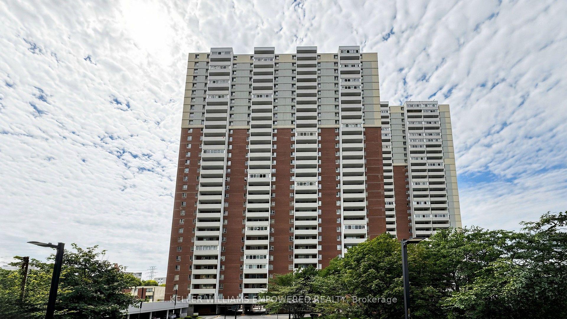 Photo 2 of Unit 2312, 1 Massey Square, Toronto, Crescent Town — HOMEH