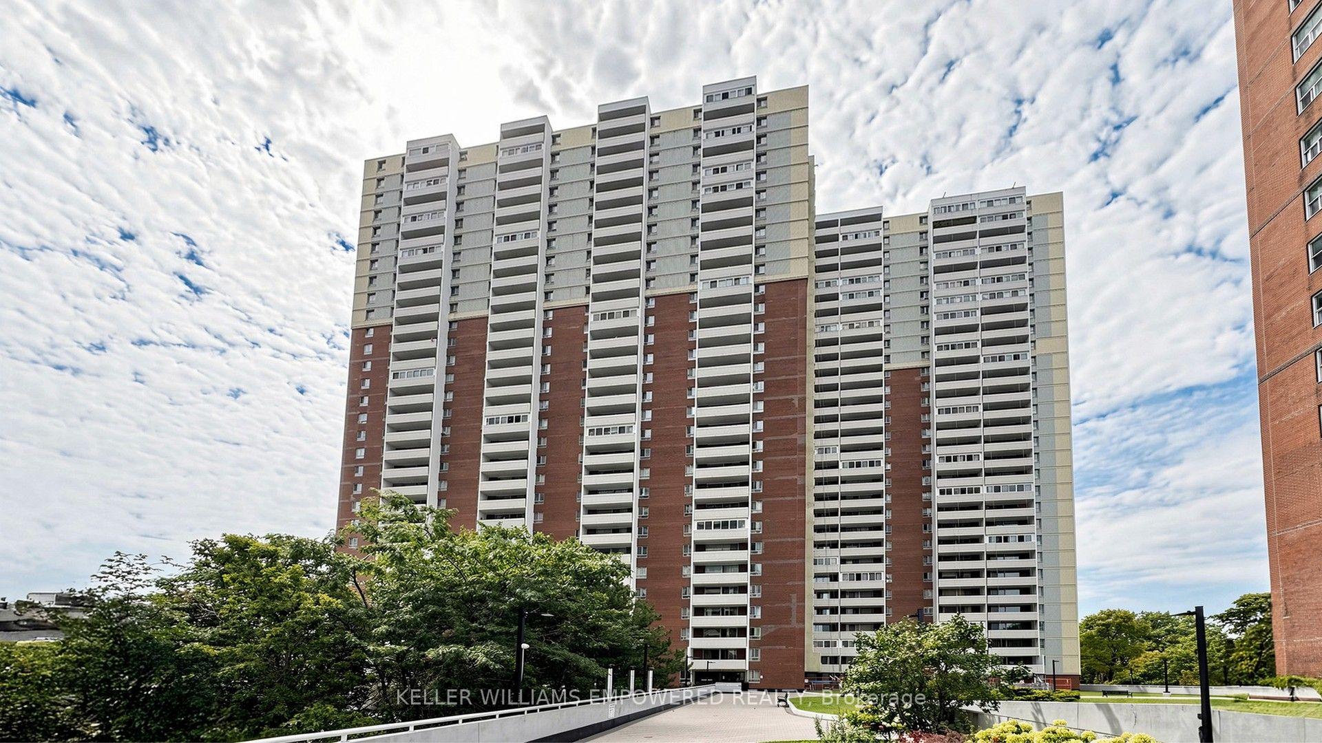 Photo 3 of Unit 2312, 1 Massey Square, Toronto, Crescent Town — HOMEH