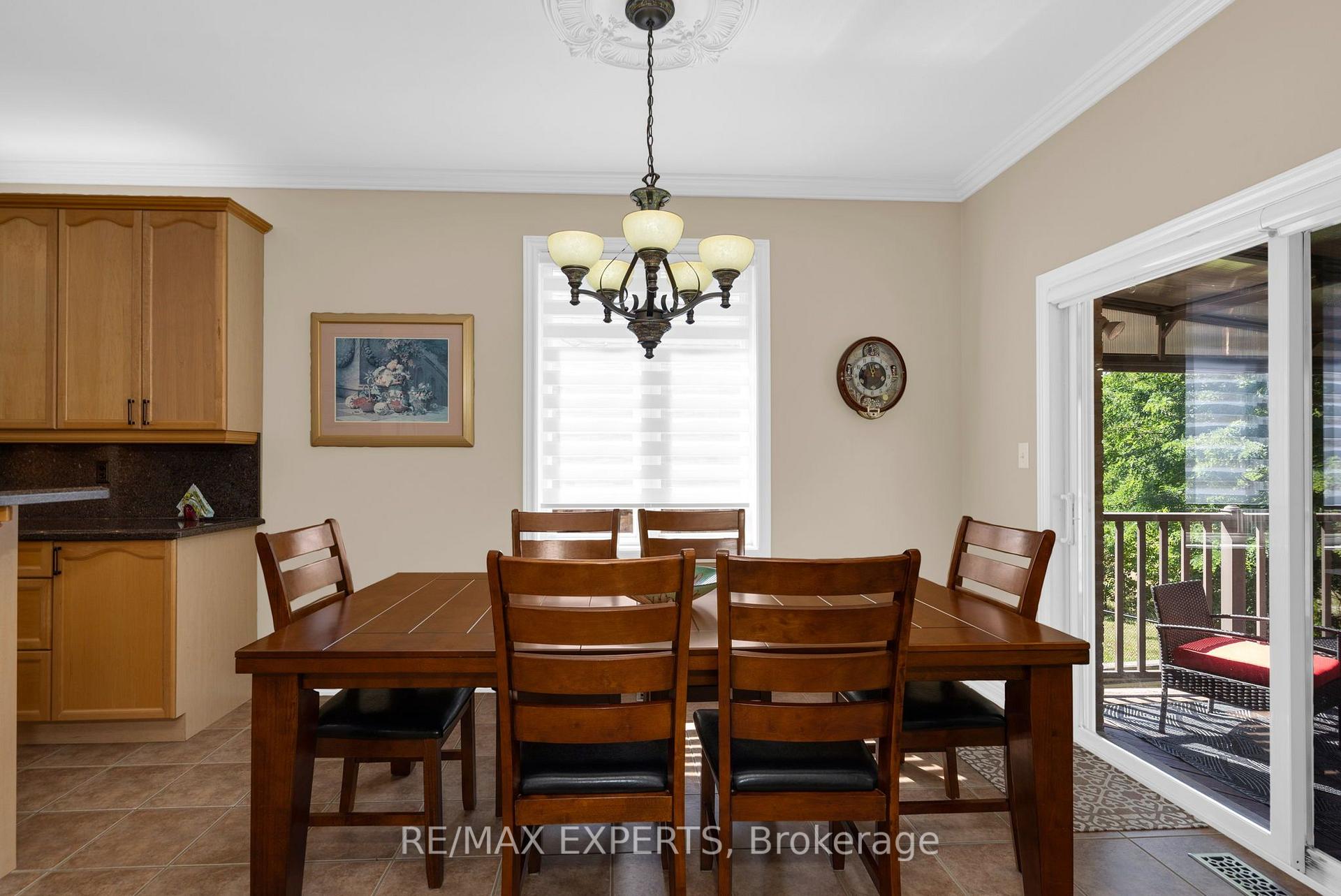 Photo 16 of 8 Evans Ridge, Caledon, Bolton North — HOMEH