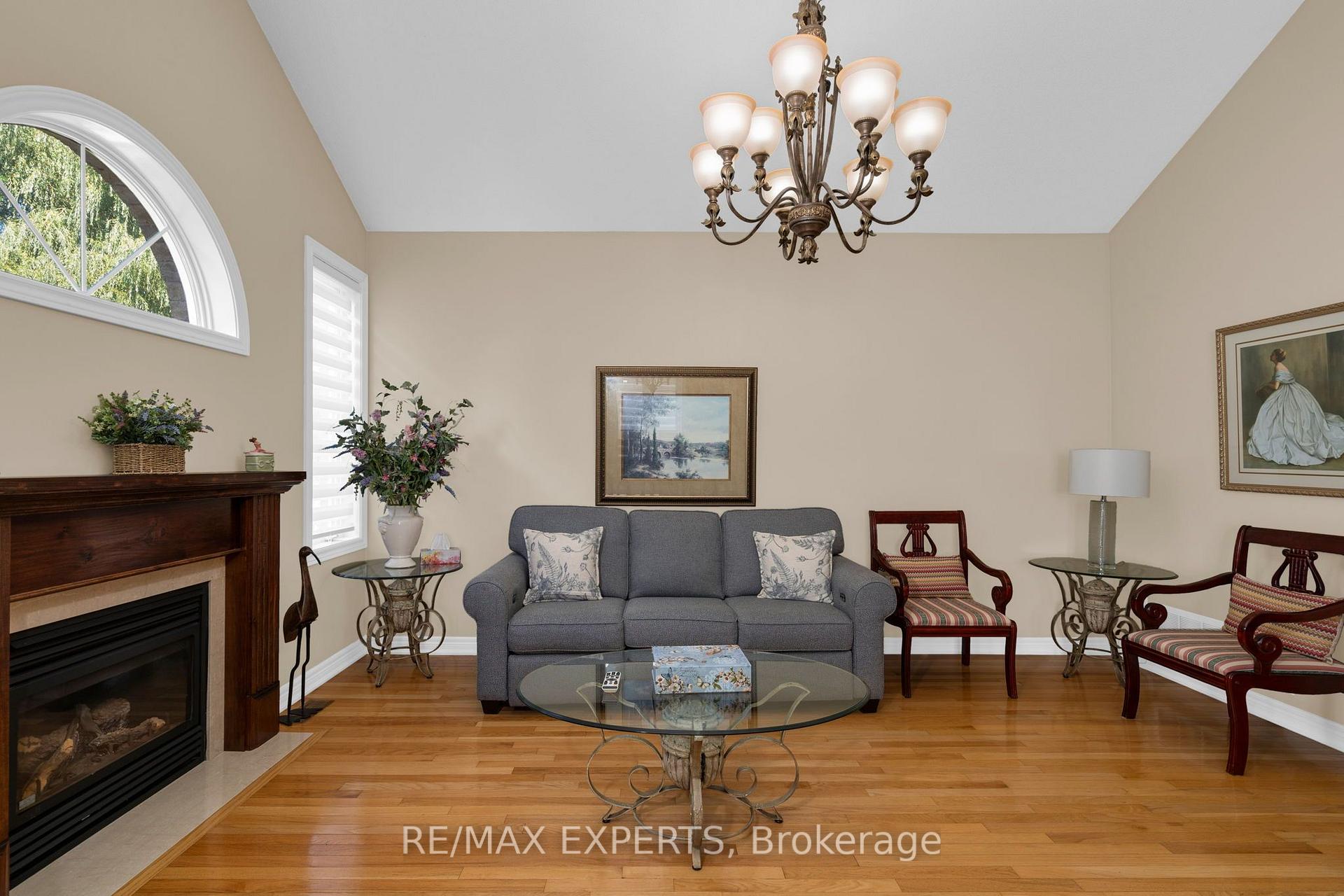 Photo 19 of 8 Evans Ridge, Caledon, Bolton North — HOMEH