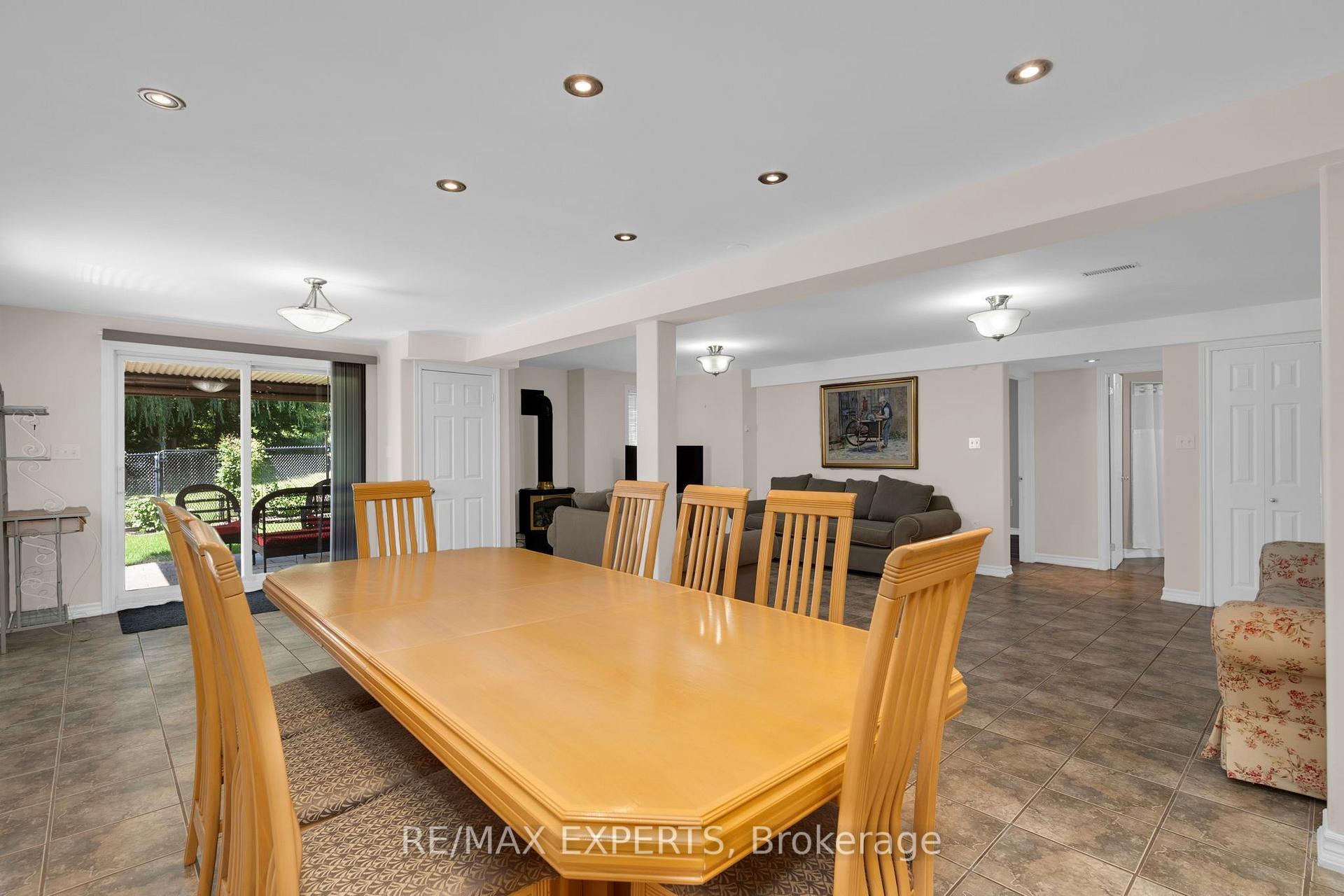 Photo 34 of 8 Evans Ridge, Caledon, Bolton North — HOMEH