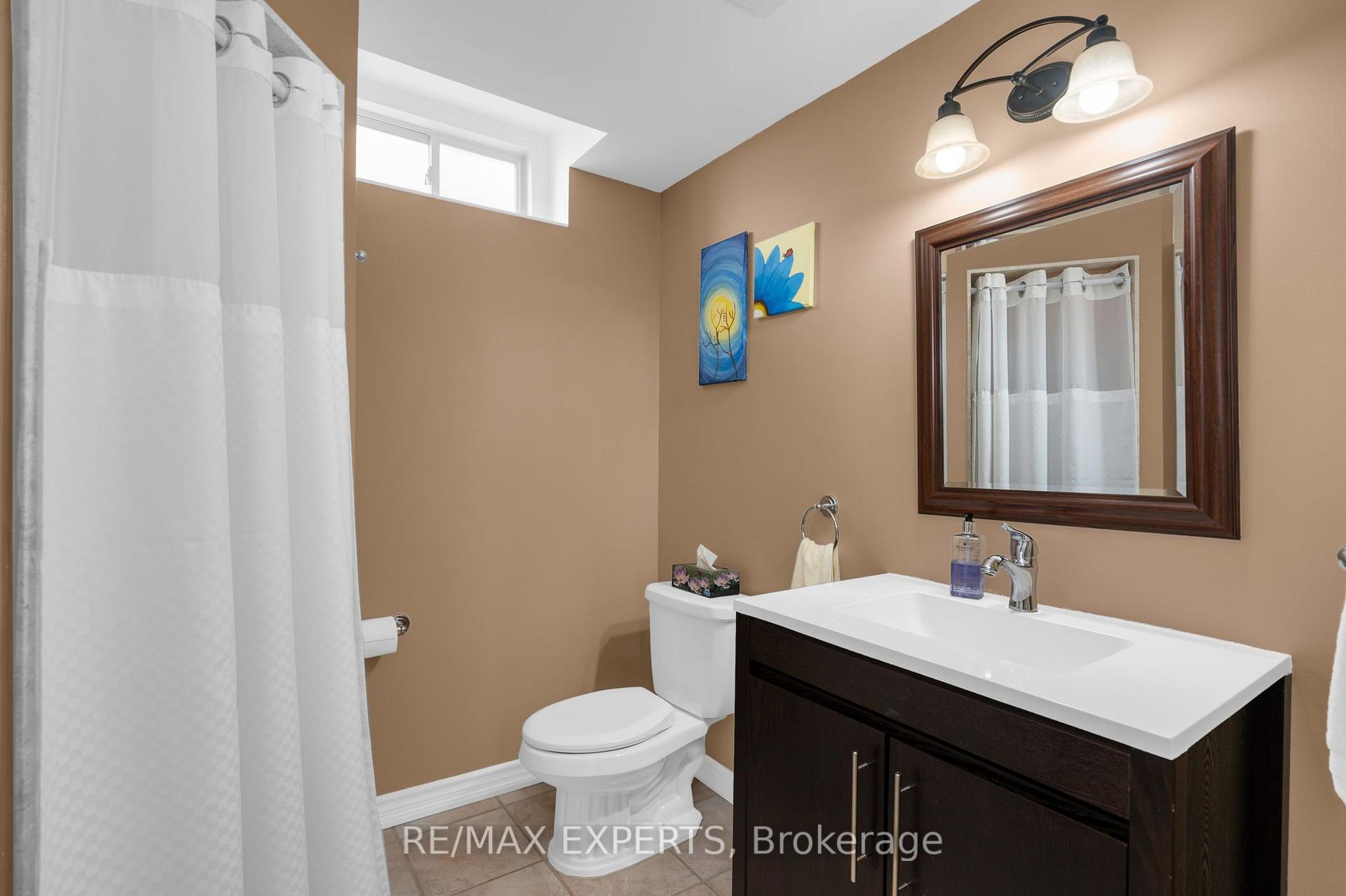 Photo 40 of 8 Evans Ridge, Caledon, Bolton North — HOMEH