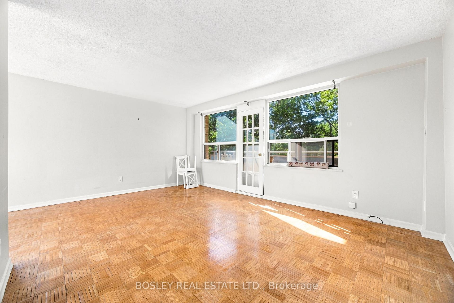 Photo 6 of Unit 409, 85 Lawton Boulevard, Toronto, Yonge-St. Clair — HOMEH