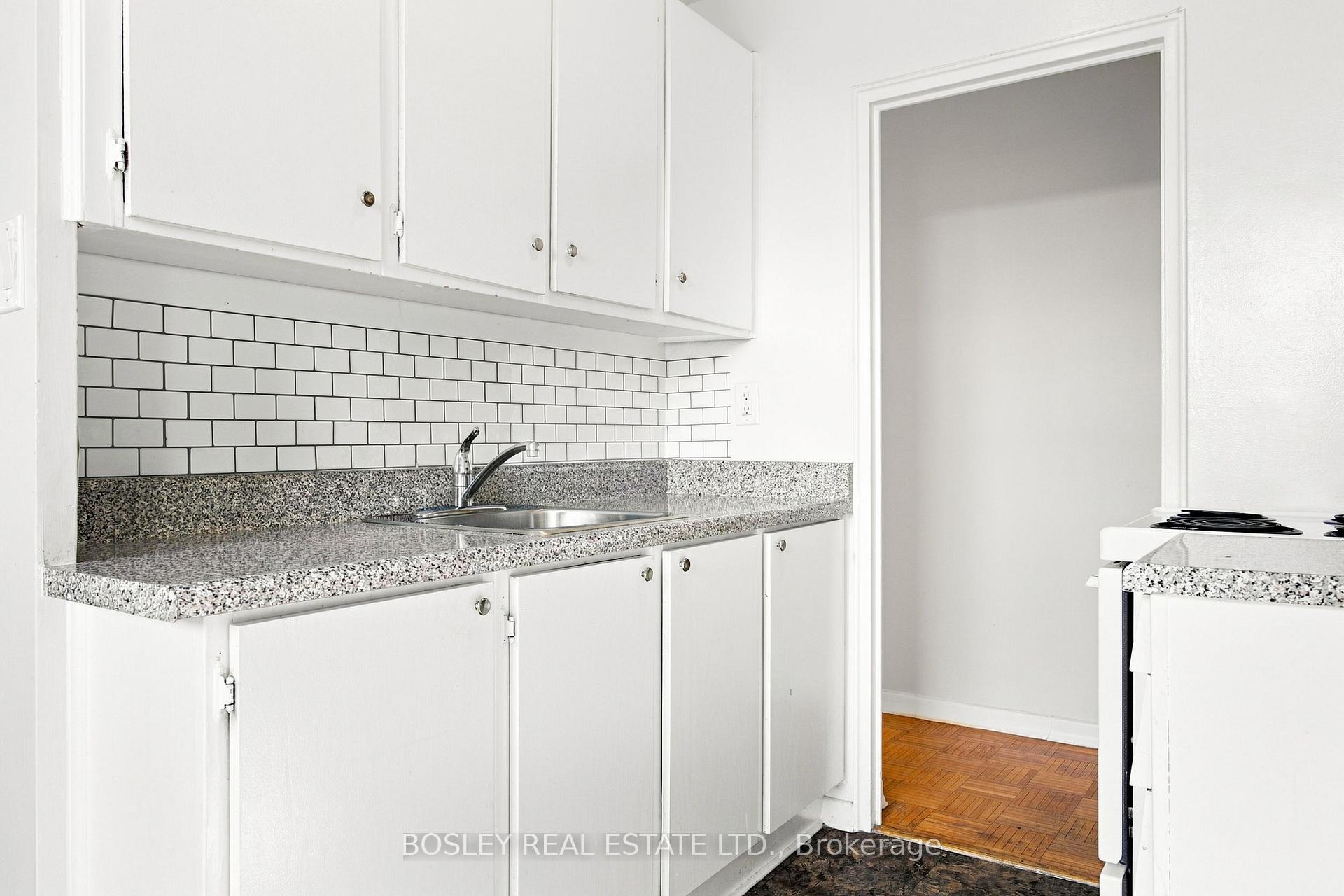 Photo 11 of Unit 409, 85 Lawton Boulevard, Toronto, Yonge-St. Clair — HOMEH