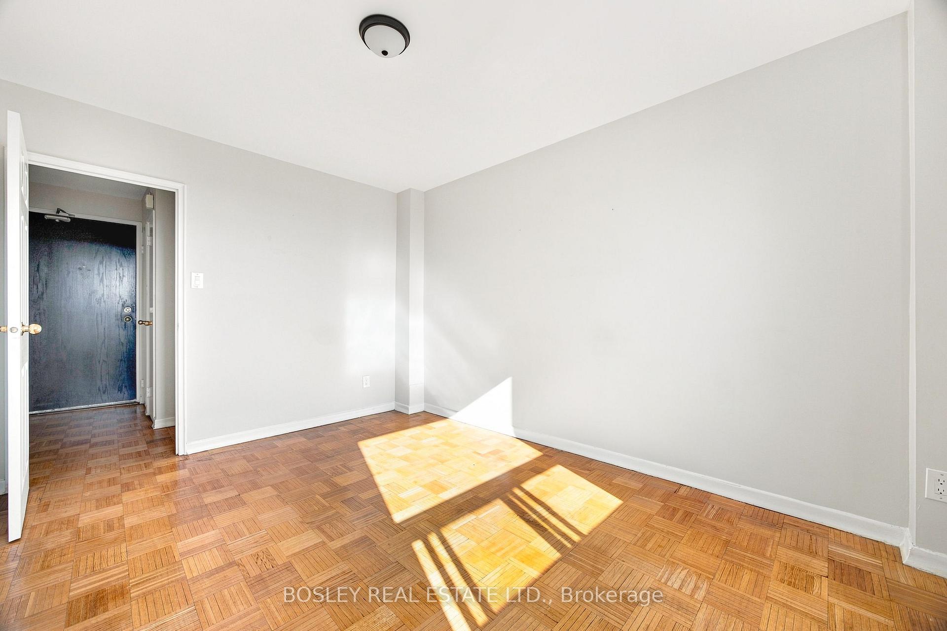 Photo 18 of Unit 409, 85 Lawton Boulevard, Toronto, Yonge-St. Clair — HOMEH