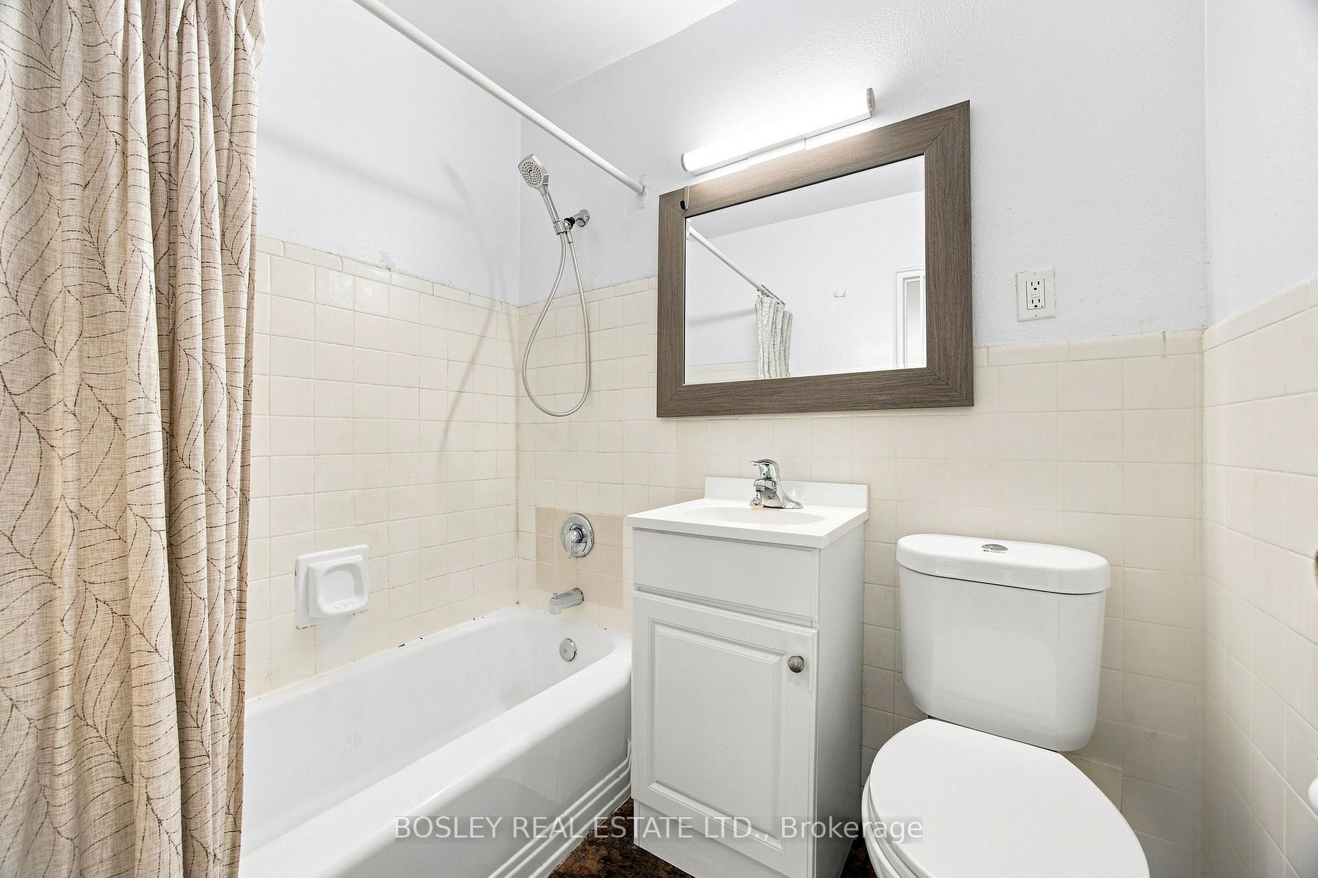Photo 19 of Unit 409, 85 Lawton Boulevard, Toronto, Yonge-St. Clair — HOMEH